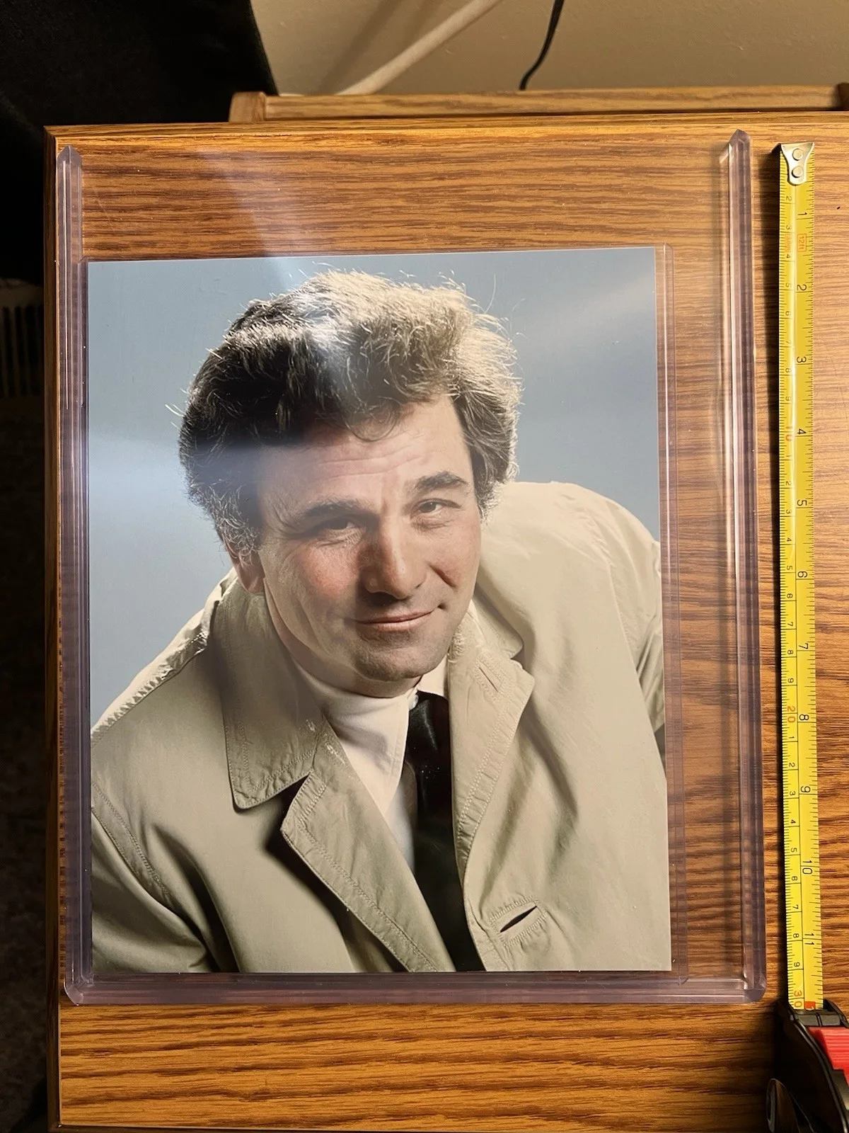 PETER FALK PSA/DNA CERTIFIED SIGNED CUT PIECES LTD. EDT. #1/1 CARD & PHOTOS, изображение 4