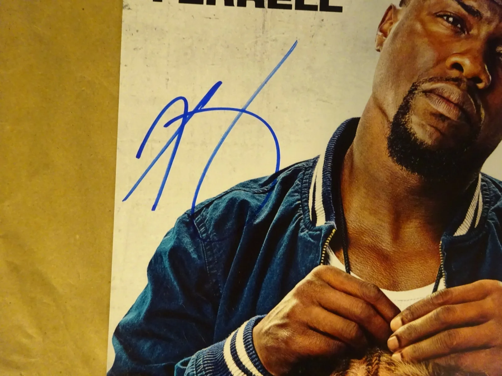 Kevin Hart — Signed Kevin Hart Autographed 11"x17" Get Hard Photo Beckett BAS COA, изображение 5