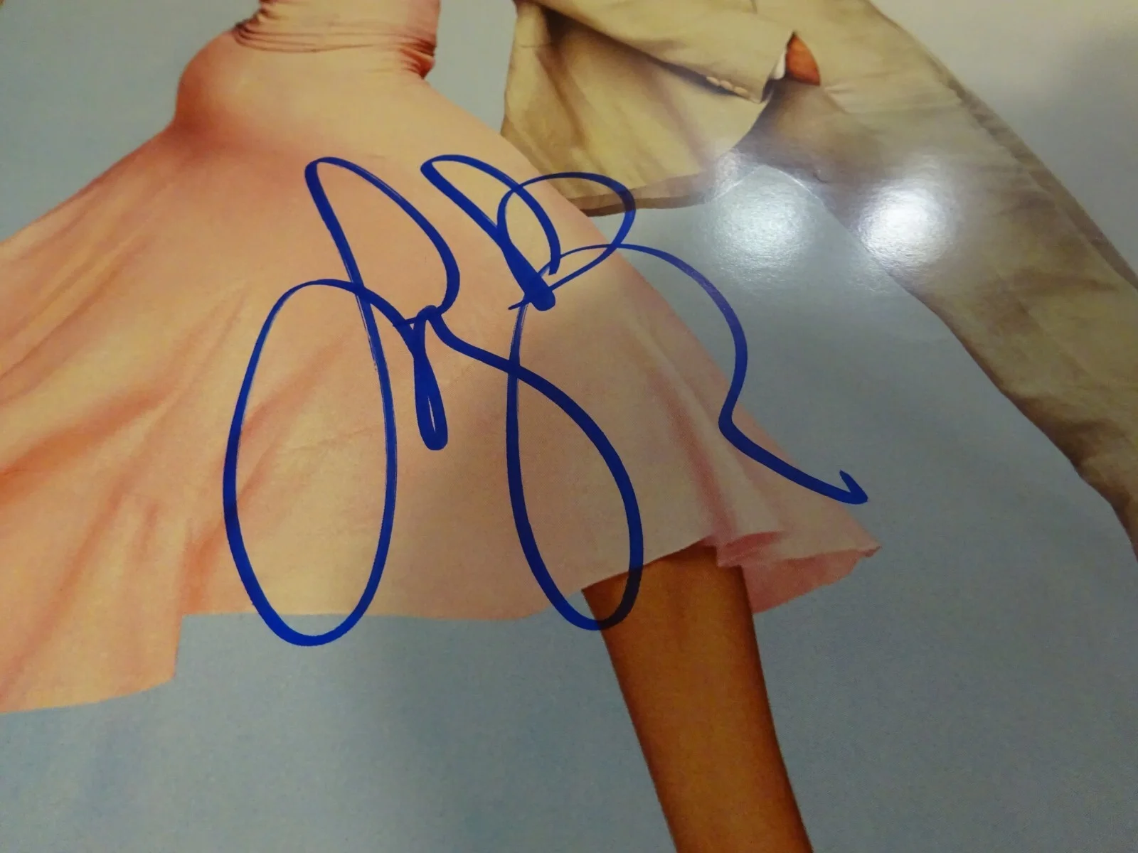 Sarah Jessica Parker — Signed Sarah Jessica Parker Autographed 11"x17" Failure To Launch Photo BAS COA, image 5