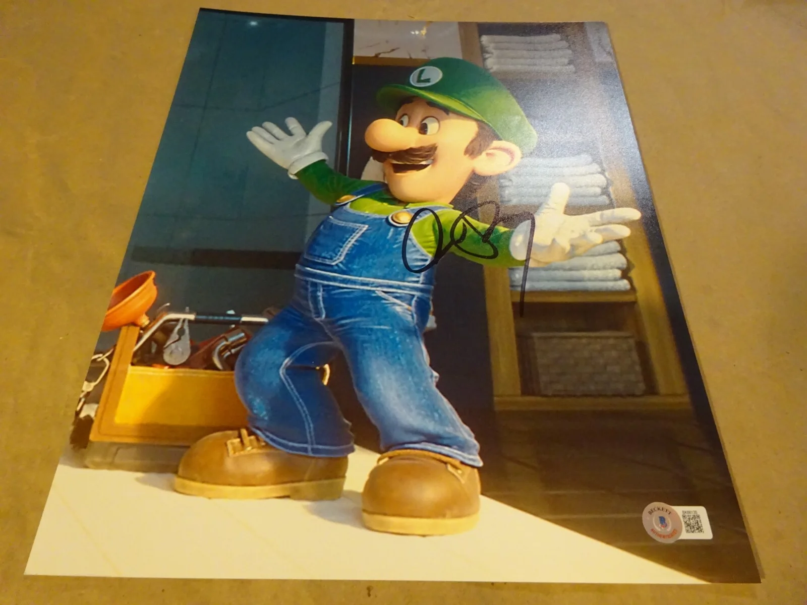 Charlie Day — Signed Charlie Day Autographed 11"x14" Photo Luigi Mario Bros Beckett BAS COA, image 2