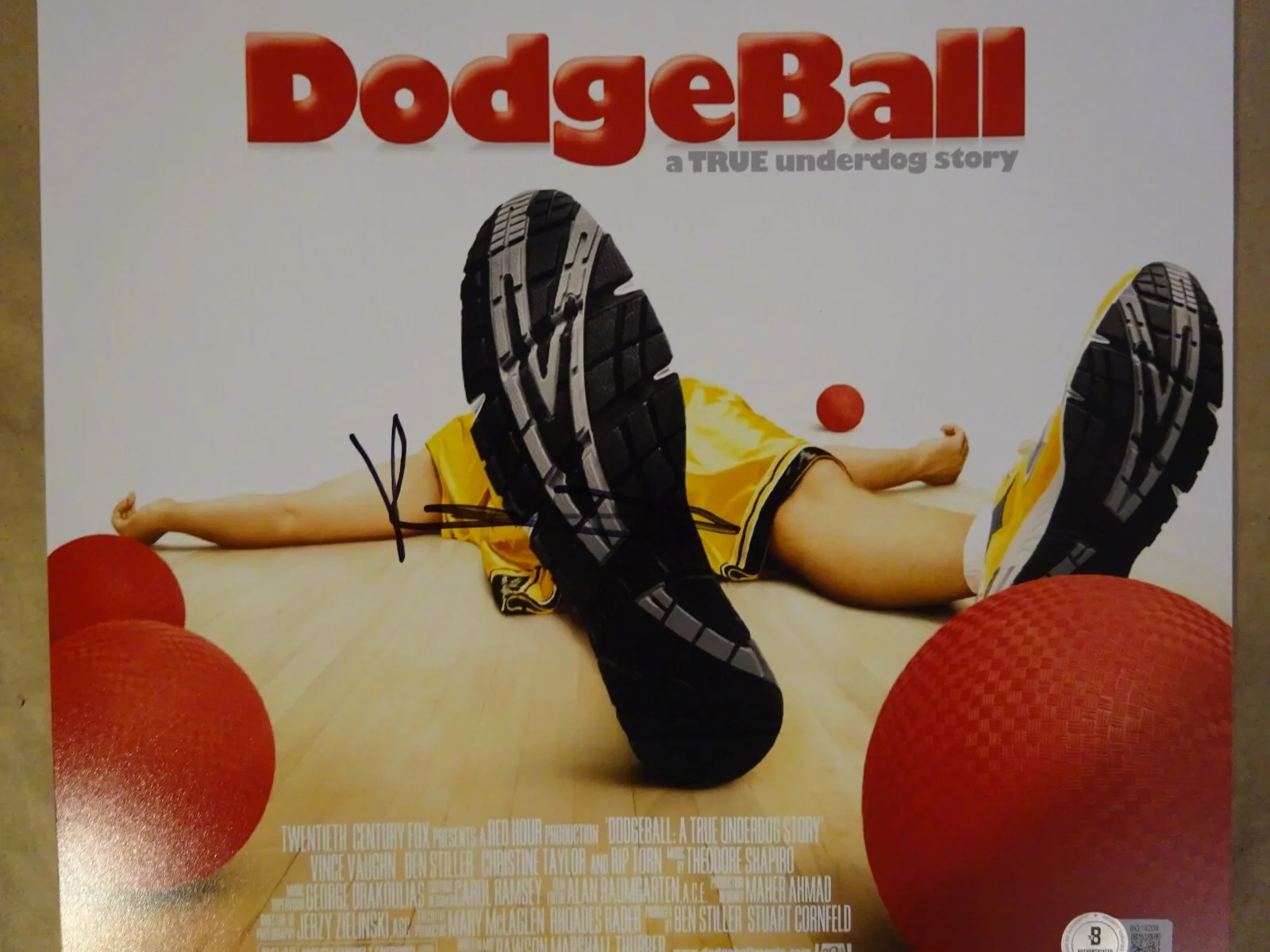 Ben Stiller — Signed Ben Stiller Autographed Dodgeball 11"x17" Photo BAS Beckett COA, image 3