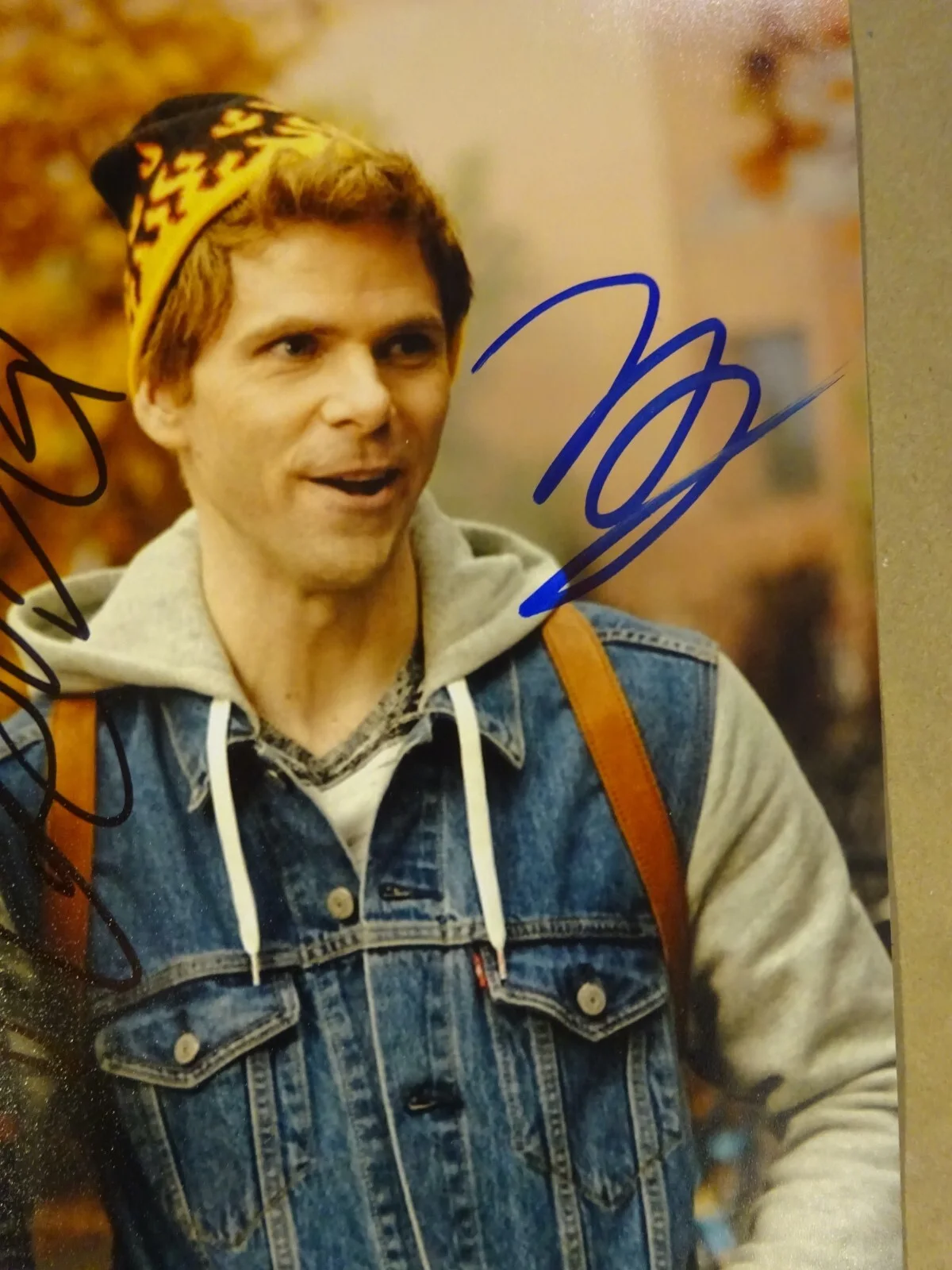 Pete Davidson, Mikey Day — Autographed Pete Davidson & Mikey Day Signed 8"x10" Photo SNL Beckett BAS COA, изображение 4