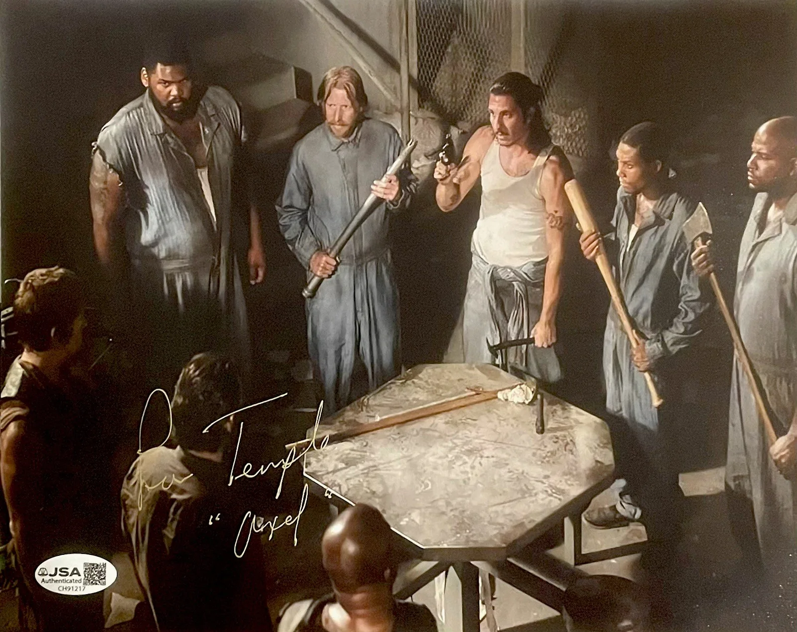 Lew Temple — Lew Temple “Axel” The Walking Dead Signed 8x10 Photo JSA Certified