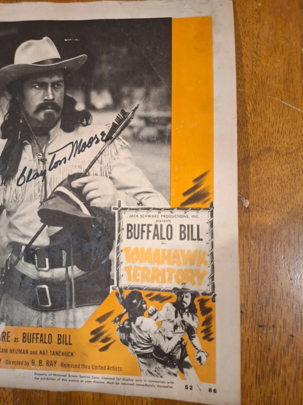 Orig. Signed Clayton Moore Buffalo Bill Tomahawk Territory Lobby Card (#13), изображение 2