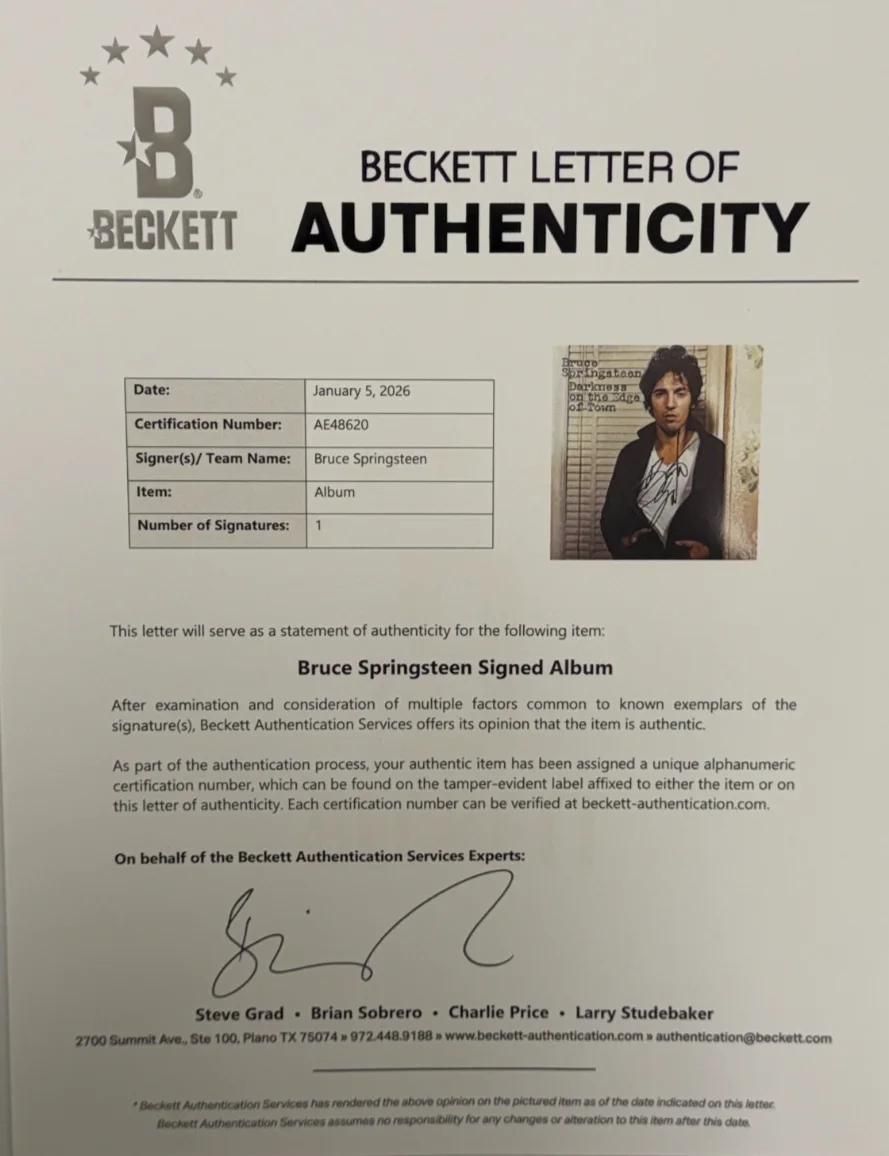 Bruce Springsteen Signed Darkness of the Edge of Town Autograph Beckett LOA, изображение 3