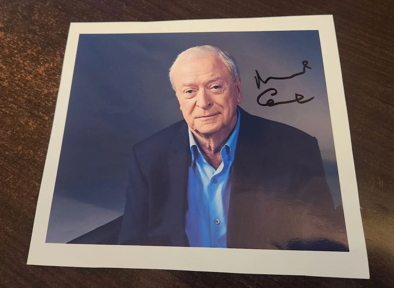 Michael Caine — Michael Caine Autographed 7x5 X 7 inch Glossy Photo