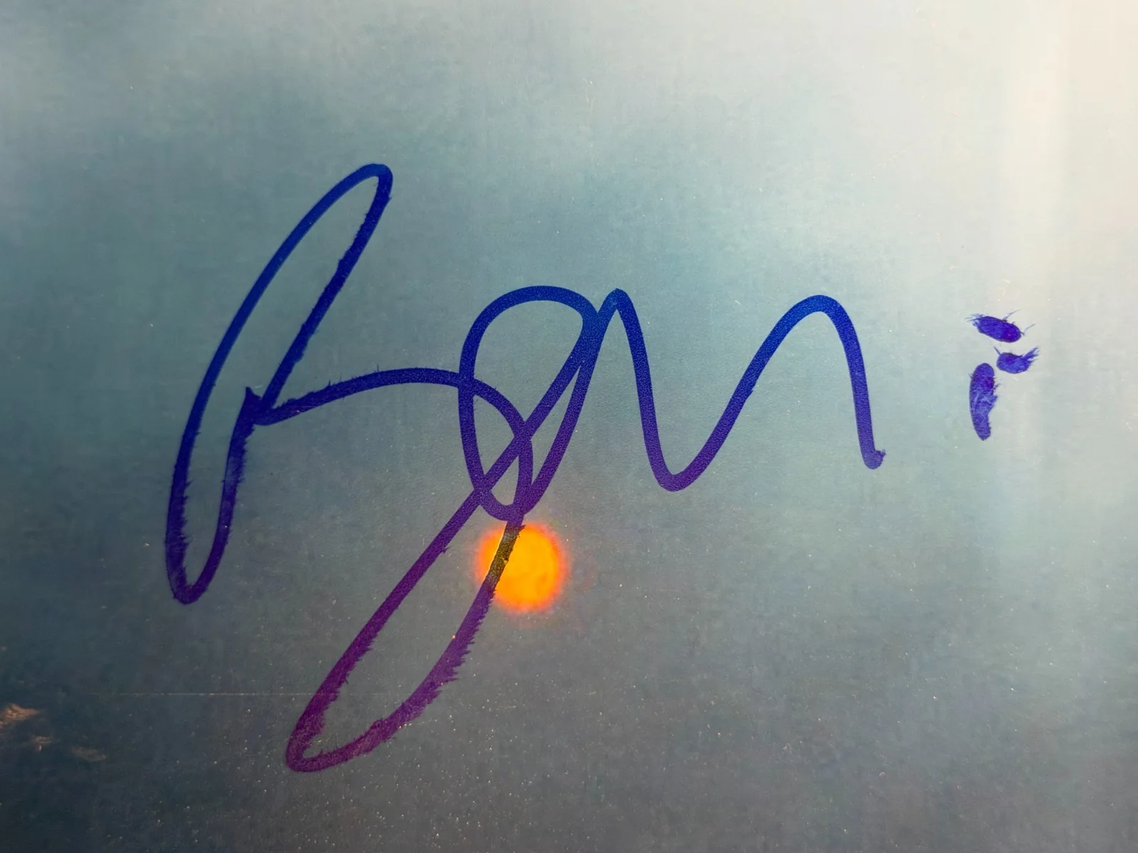 Bono — Bono U2 Signed 11x14 Photo Authentic Autograph Beckett LOA, изображение 3