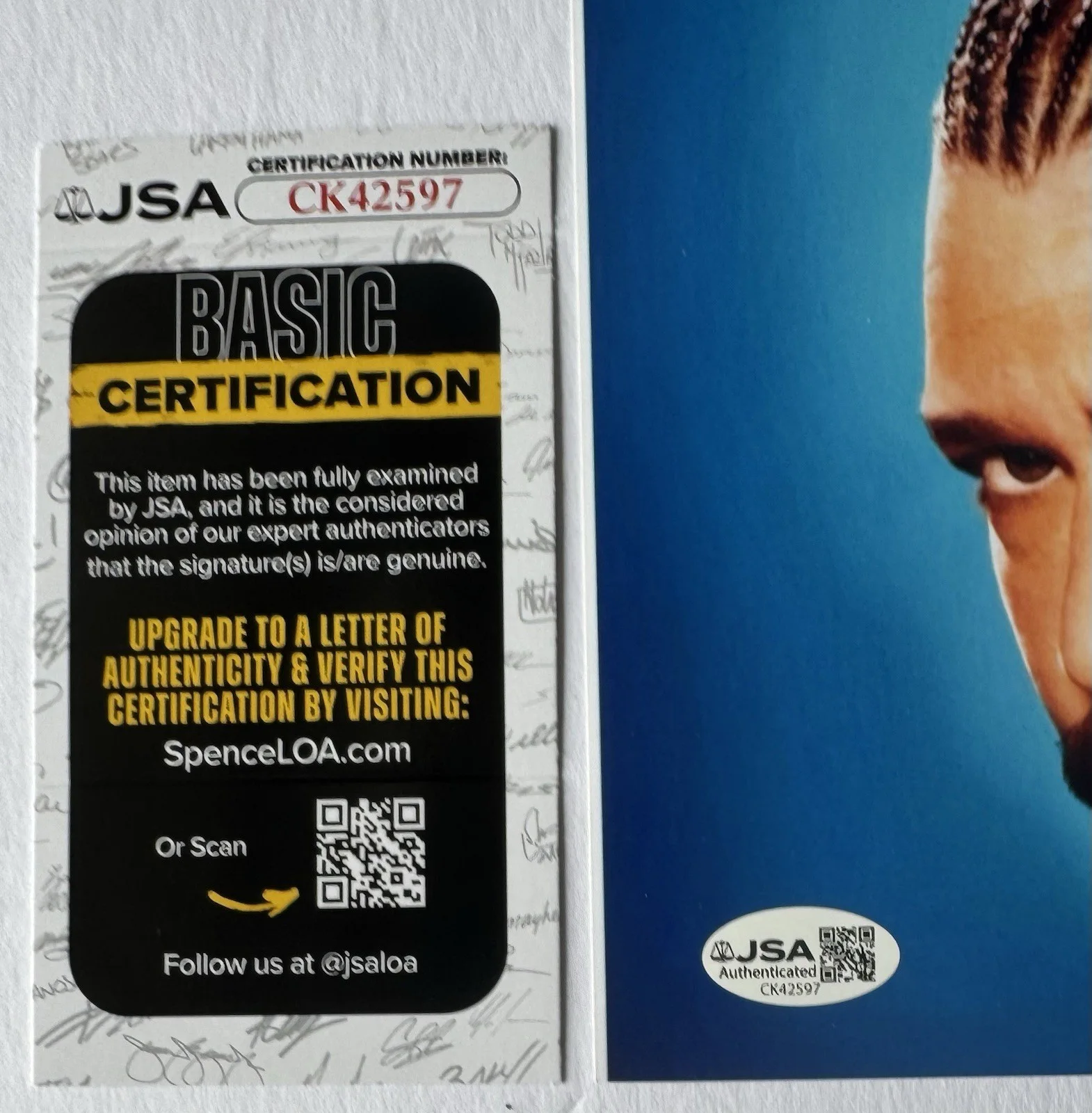 DANNY MCBRIDE — DANNY MCBRIDE SIGNED AUTOGRAPH KENNY POWERS EASTBOUND & DOWN 8X10 PHOTO +JSA COA, изображение 2