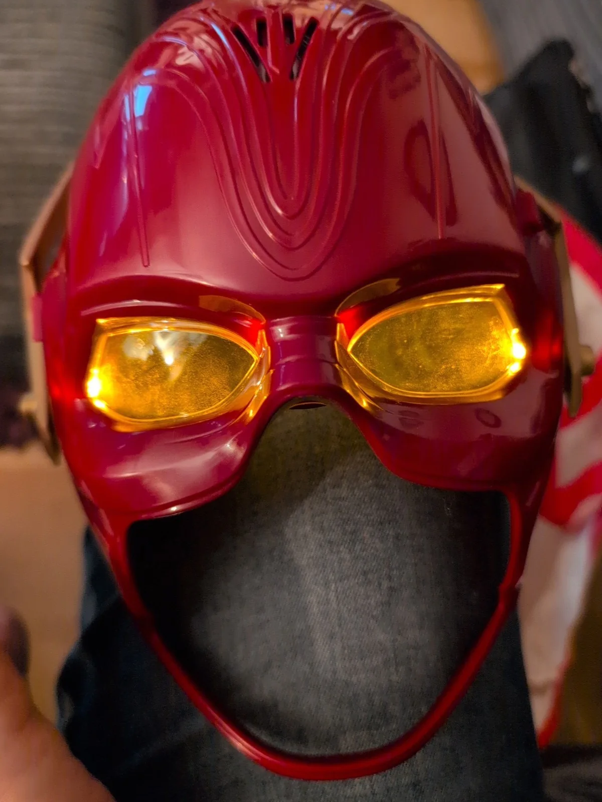 The Flash DC Spin Master Talking Mask with Lights and Sounds DC Comics, image 2