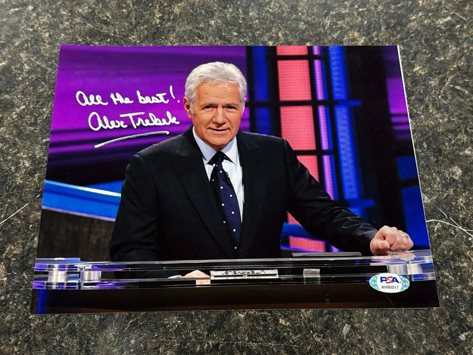**NICE** Alex Trebek Signed Autograph 8x10 Photo w/ PSA/DNA C.O.A, изображение 2