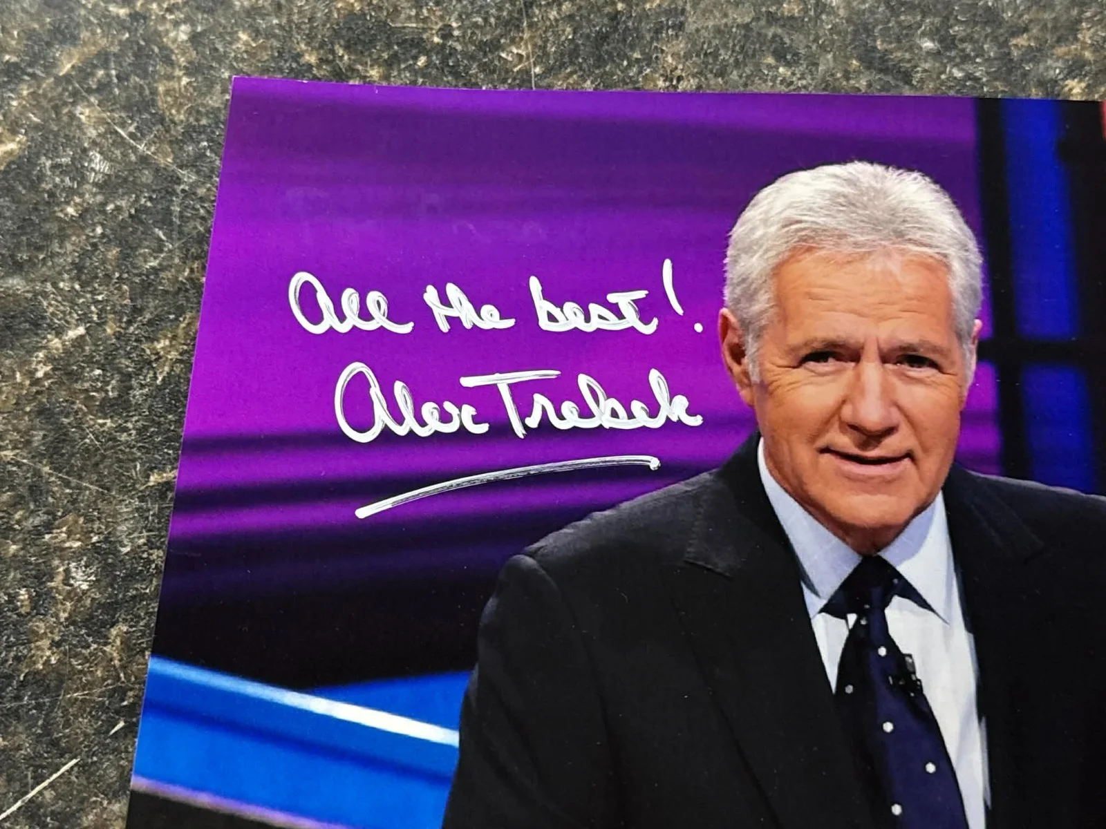 **NICE** Alex Trebek Signed Autograph 8x10 Photo w/ PSA/DNA C.O.A, изображение 5