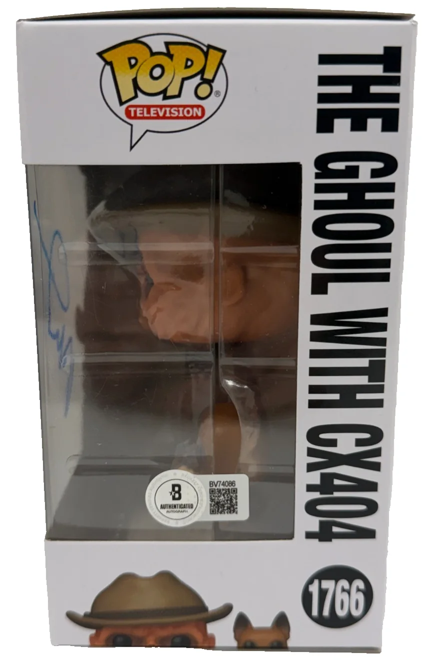 Walton Goggins — Walton Goggins Signed The Ghoul With Cx404 Funko Fallout Autograph Beckett, изображение 2