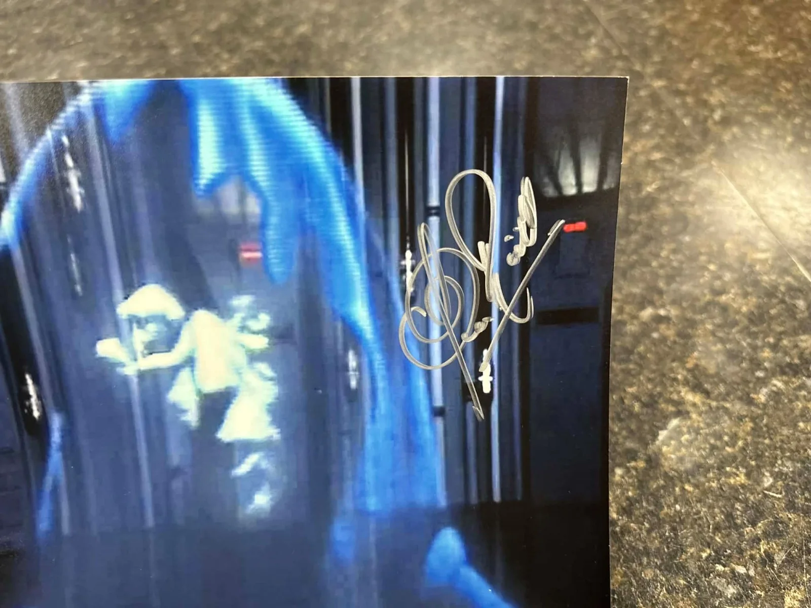 Clive Revill — CLIVE REVILL SIGNED AUTOGRAPHED 8x10 EMPEROR PALPATINE PHOTO W/ BECKETT C.O.A, изображение 4
