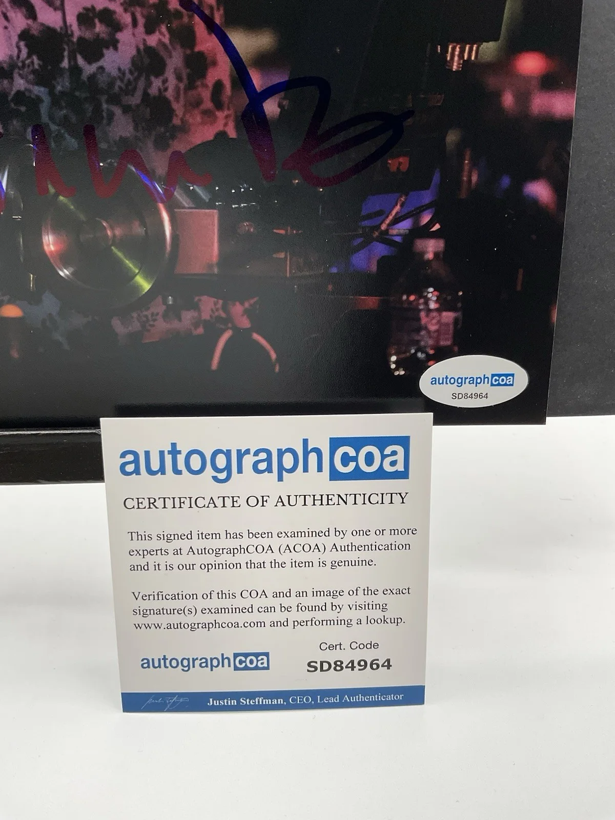 Uta Briesewitz — Uta Briesewitz signed 8x10 Stranger Things signed 8x10 ACOA The Wire autographed, image 3
