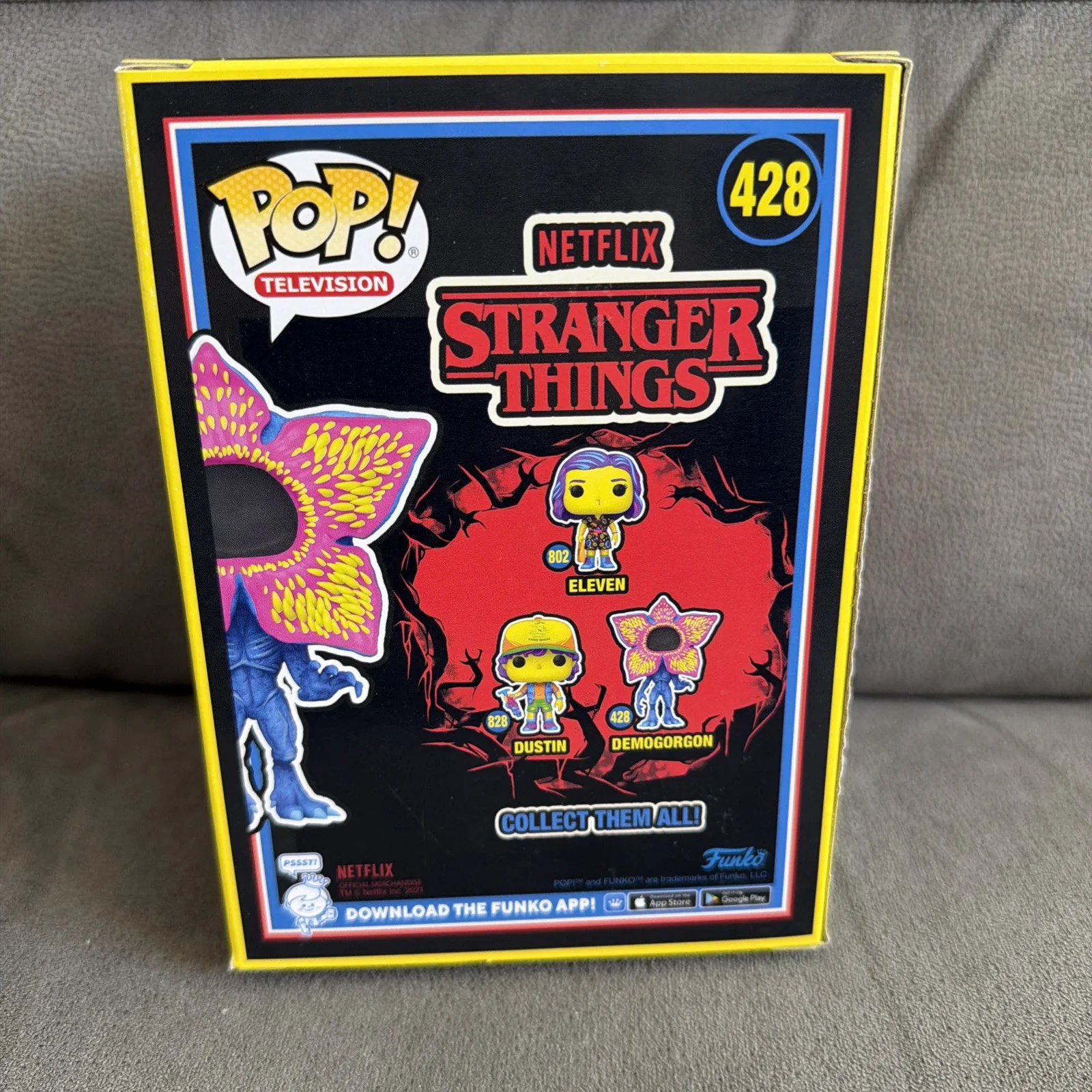 MARK STEGER — MARK STEGER SIGNED DEMOGORGON GLOW IN THE DARK FUNKO POP 428 STRANGER THINGS, изображение 4