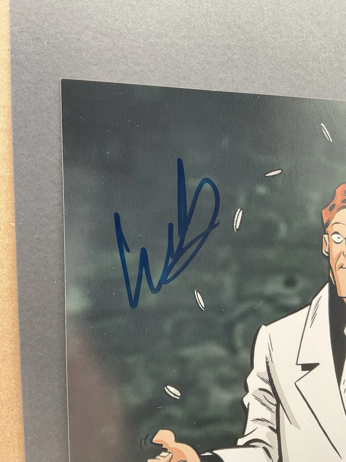 Ike Barinholtz — Ike Barinholtz signed 8x10 Batman autographed Two Face signed 8x10 ACOA Harvey D, image 2
