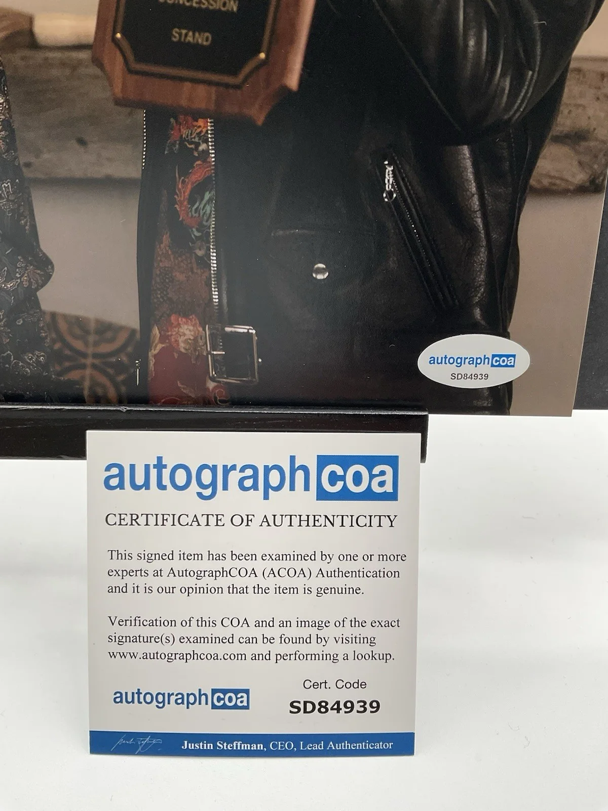 Tim Bagley — Tim Bagley signed 8x10 Grace and Frankie signed 8x10 Tim Bagley autographed ACOA, image 3