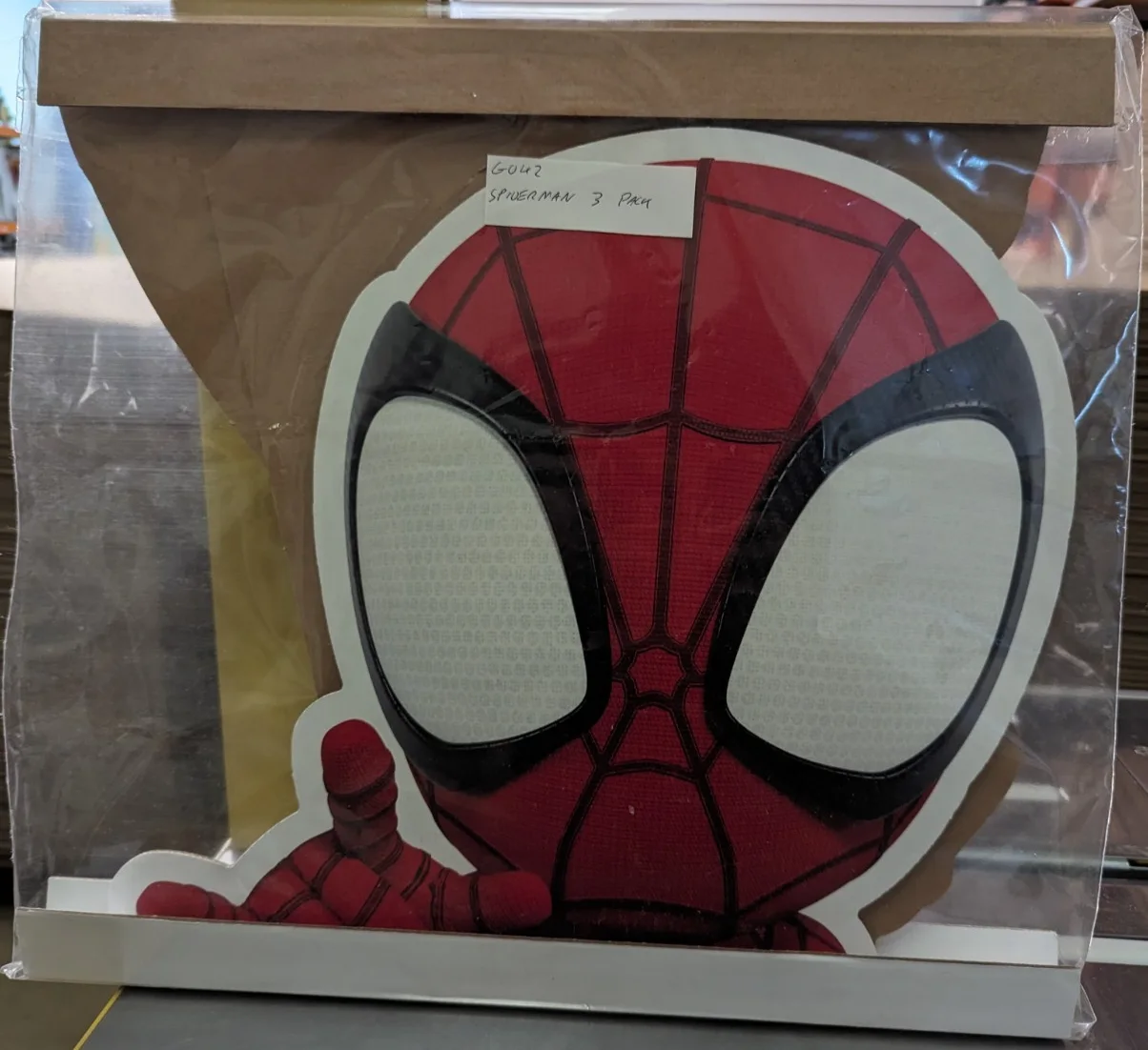 Spider-Man Cardboard Cutout Collection of 3 Standees *Damaged* with Spidey, изображение 2