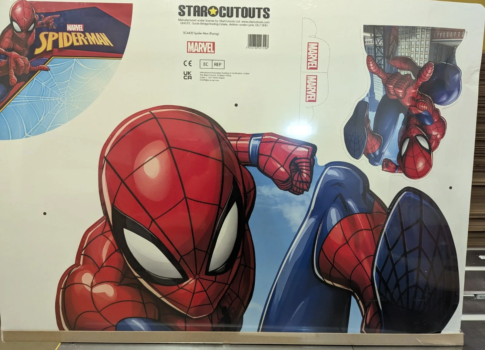 Spider-Man Cardboard Cutout Collection of 3 Standees *Damaged* with Spidey, изображение 5