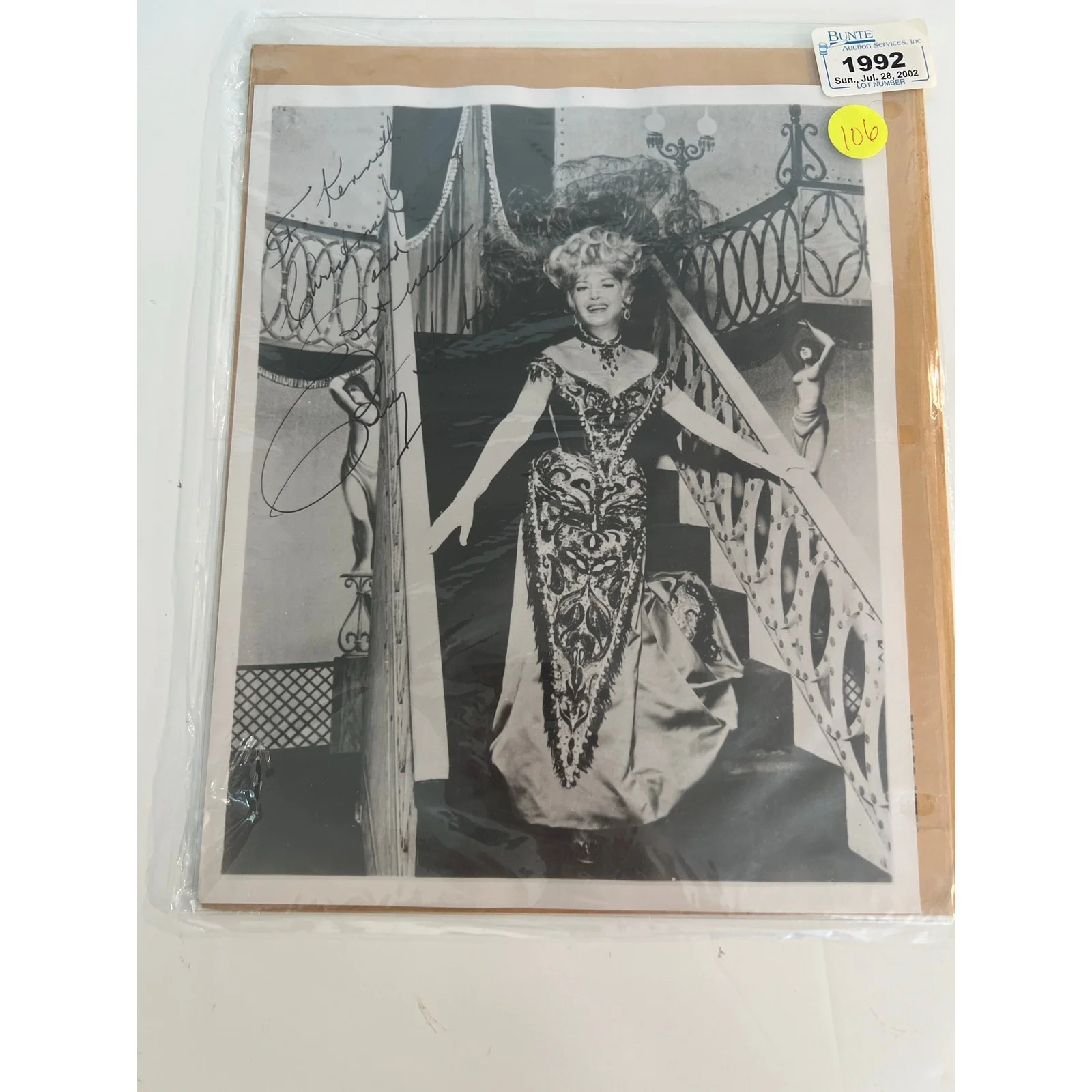 Signed Autographed Photo of Betty Grable w Original Envelope, изображение 2
