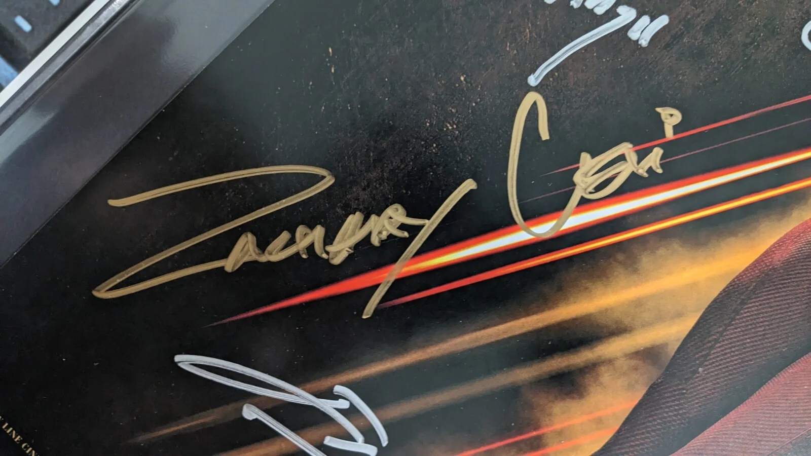 WONDERCON 2019 DC COMICS SHAZAM CAST X5 SIGNED POSTER Zachary Levi Mark Strong, изображение 3