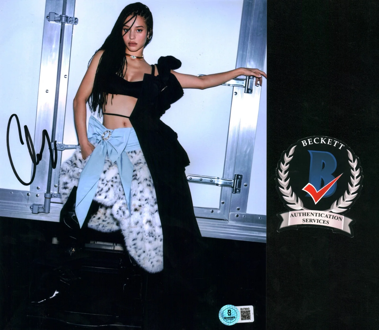 chase infiniti — Chase Infiniti Signed Autographed Beautiful Busty Actress 8x10 Photo BAS COA