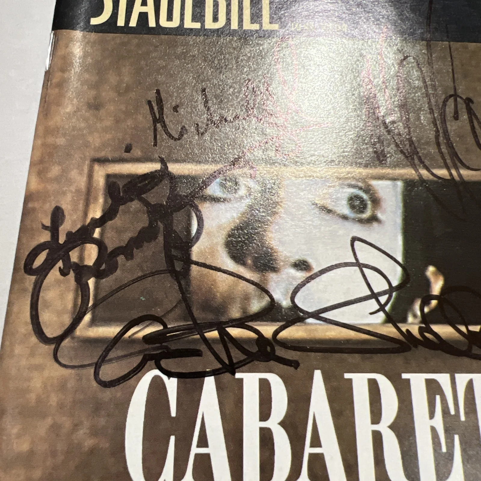 Michael C Hall — Michael C Hall Dexter Signed Cabaret Stagebill Studio 54 2000 Rare!, image 3