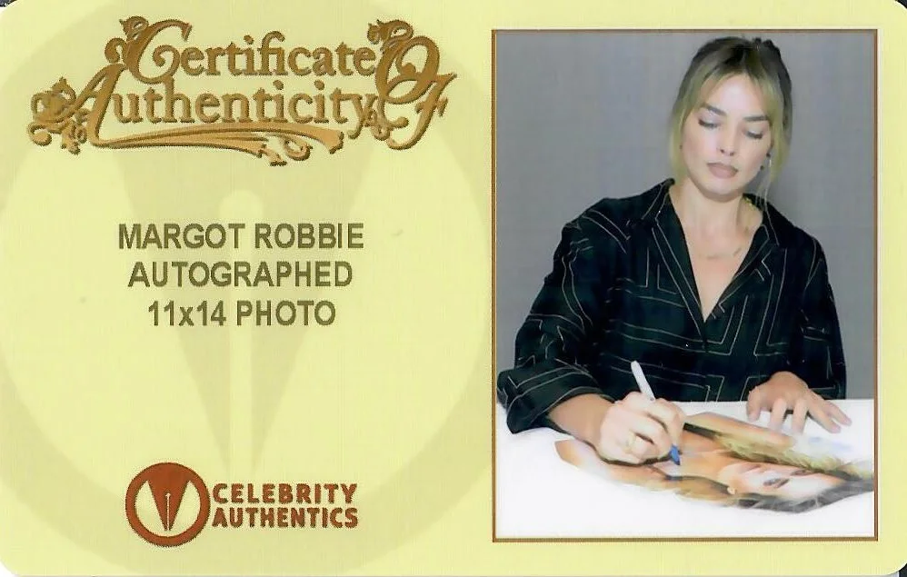Margot Robbie — Margot Robbie Original Autographed 11x14 Signed Glamour photo CA CoA FSD RARE!, изображение 3