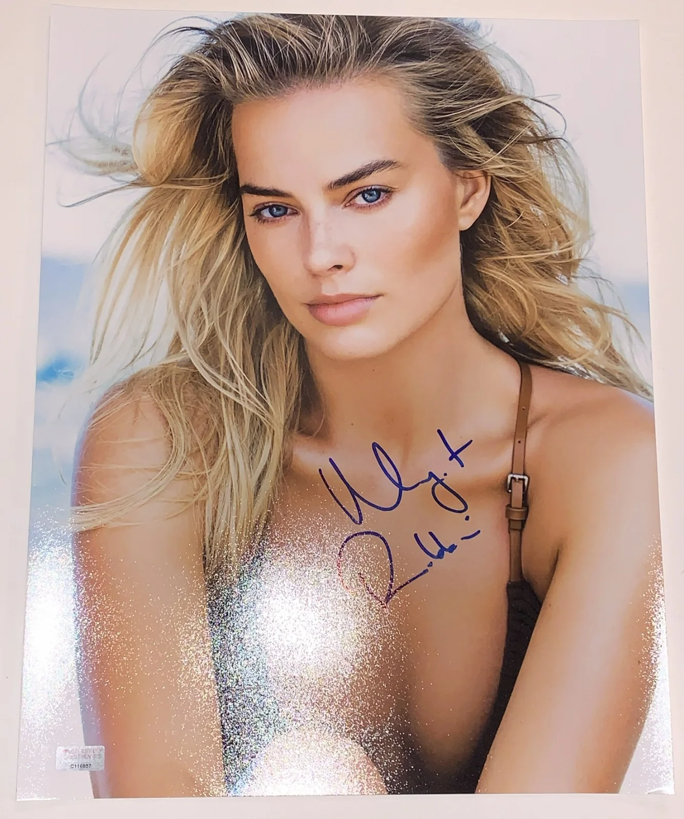 Margot Robbie — Margot Robbie Original Autographed 11x14 Signed Glamour photo CA CoA FSD RARE!, изображение 5