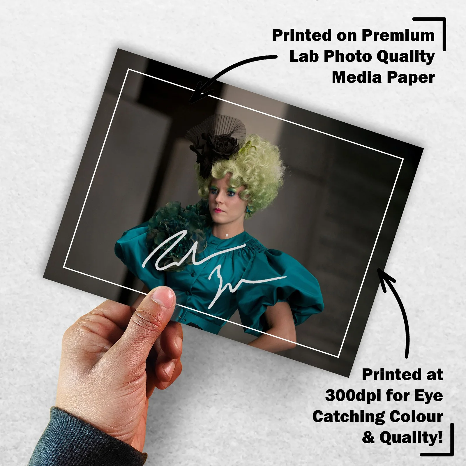 Elizabeth Banks 8x6 Photo Signed Memorabilia 8x6 Pre Printed Autograph Photo, изображение 3