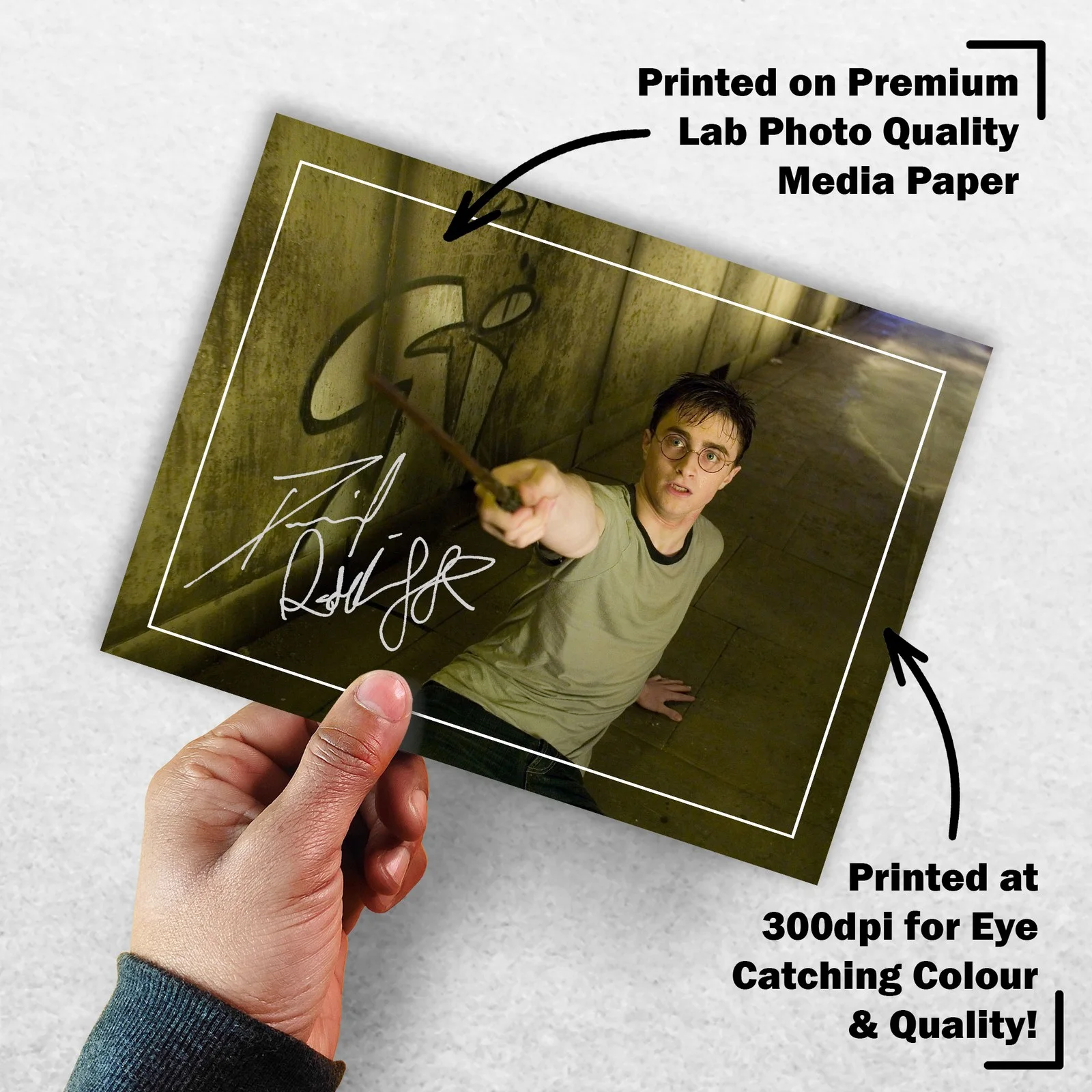 Daniel Radcliffe 8x6 Photo Signed Memorabilia 8x6 Pre Printed Autograph Photo, image 3