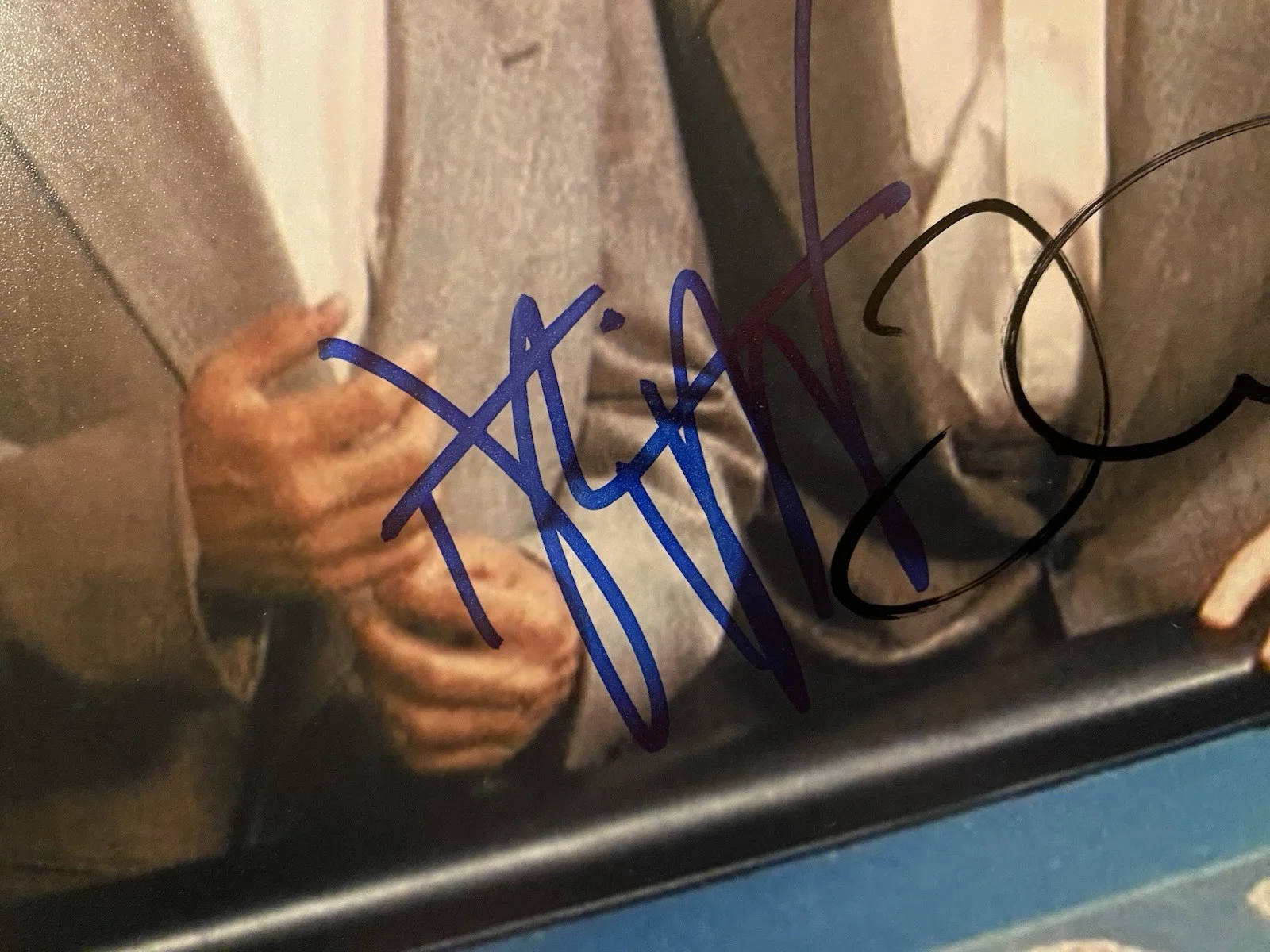Tom Cruise, Dustin Hoffman — Tom Cruise Dustin Hoffman Signed Autographed Photo With COA Rain Man BY BOTH, image 2