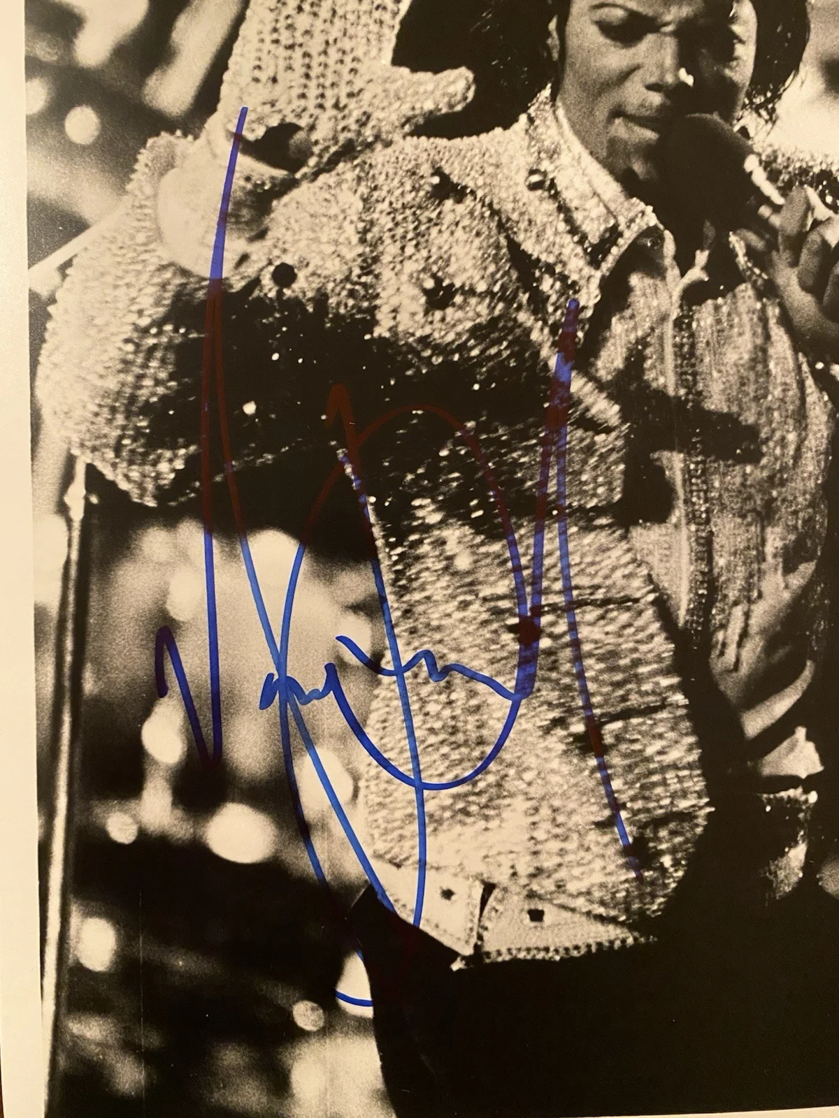Michael Jackson Signed Autographed Photo With COA Pop Singer King Of Pop, image 2