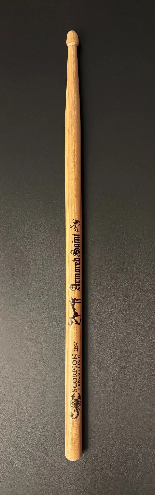 GFA Armored Saint Drummer * GONZO SANDOVAL * Signed Drumstick PROOF COA, image 3