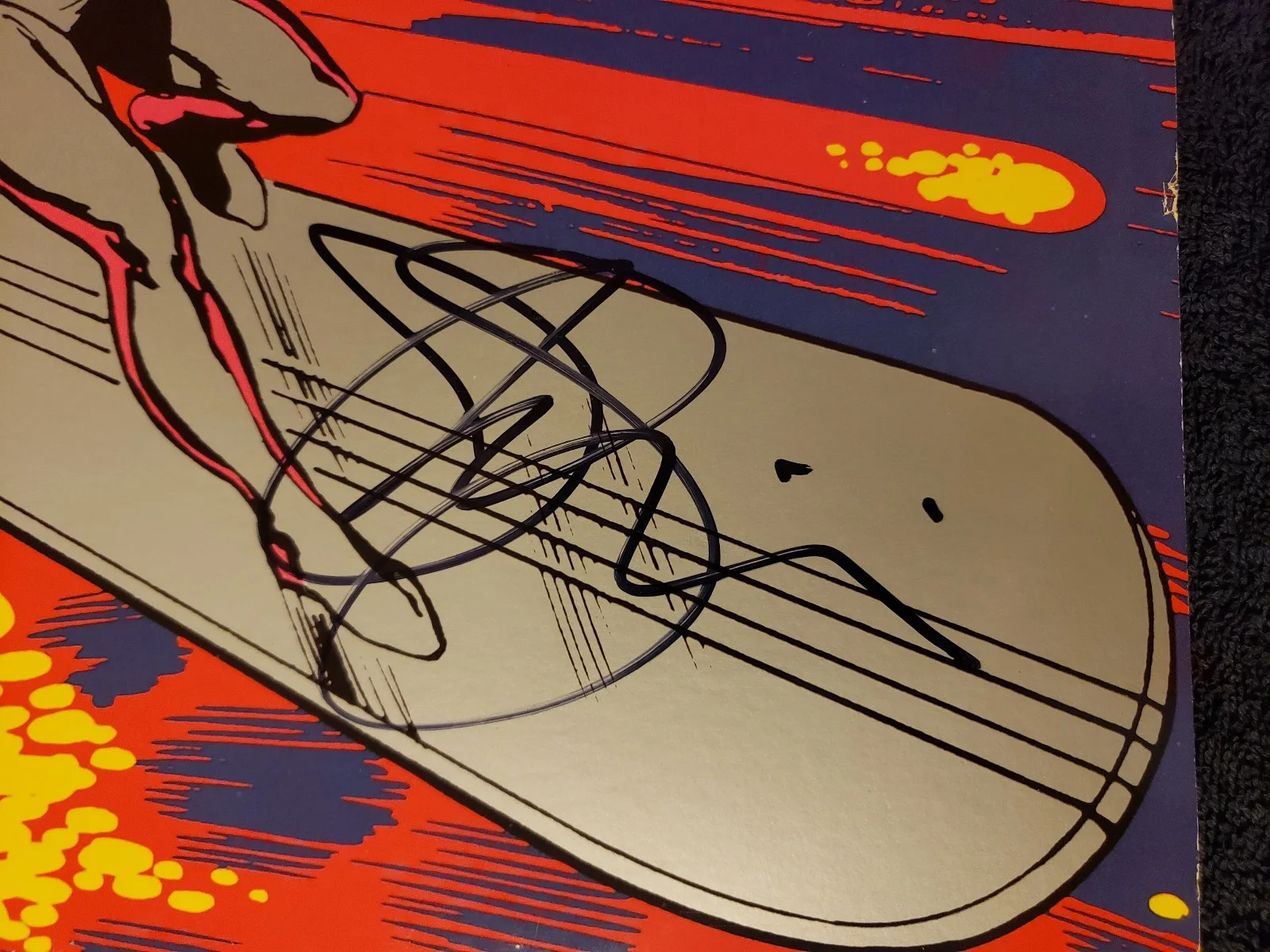 JOE SATRIANI SIGNED ALBUM TITLED "SURFING WITH THE ALIEN" GUITAR WIZARD! PROOF!, image 3