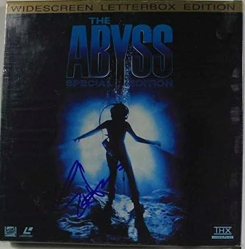 Ed Harris — Ed Harris Signed Autographed "The Abyss" LaserDisc Laser Disc Movie