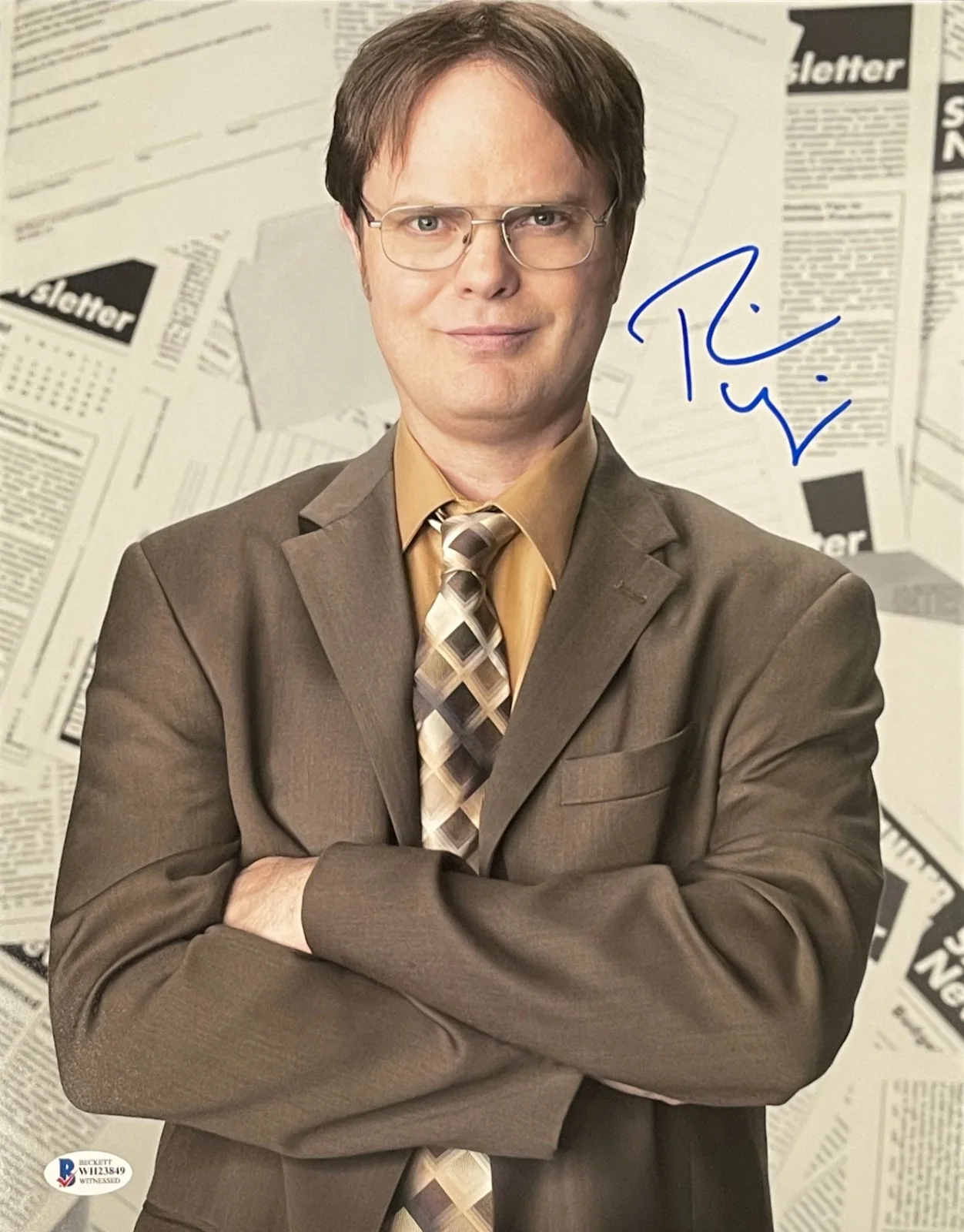Rainn Wilson — Rainn Wilson Signed 11x14 Photo The Office Authentic Autograph Beckett Witness