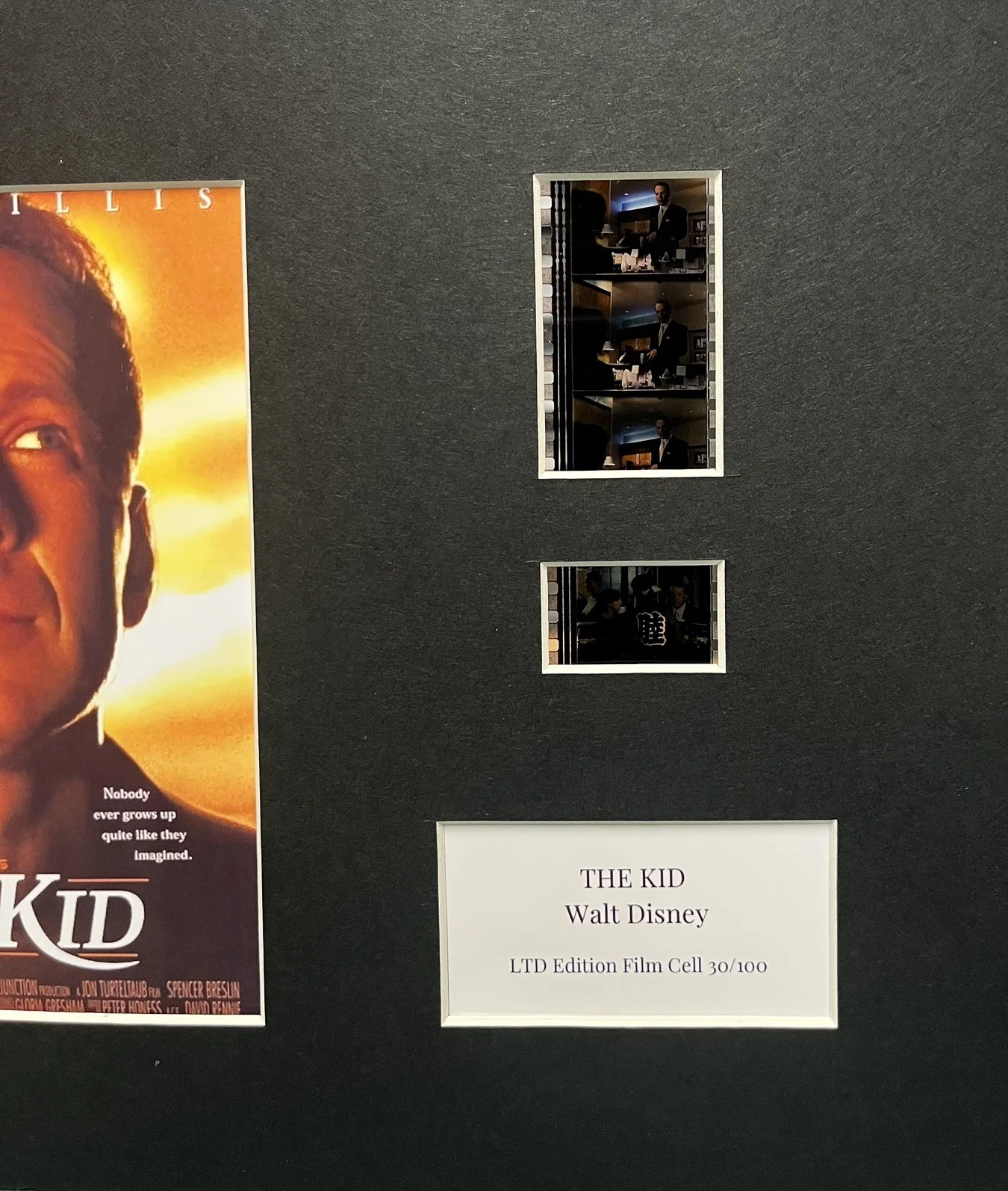 THE KID. Bruce Willis. 35mm Film Cell Mounted Display, image 3