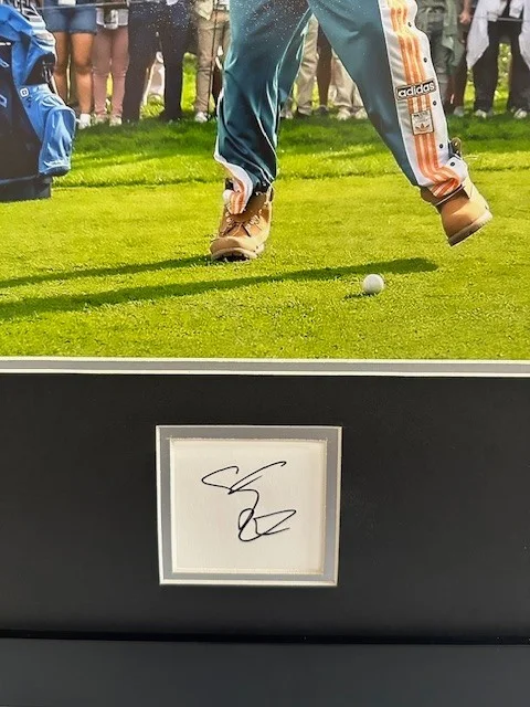 Adam Sandler in Happy Gilmore 2 -Framed and Signed Photograph, изображение 2