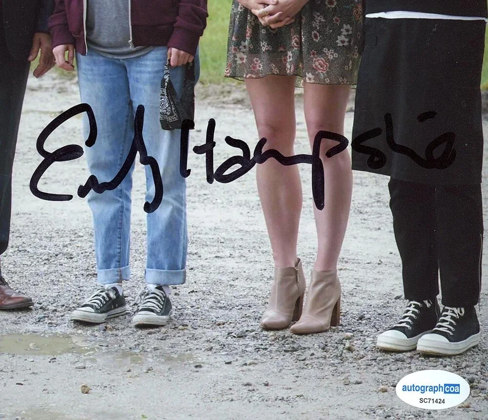 EMILY HAMPSHIRE — Emily Hampshire signed "SCHITT'S CREEK" 8x10 Photo n EXCT PROOF Stevie Budd ACOA, изображение 5