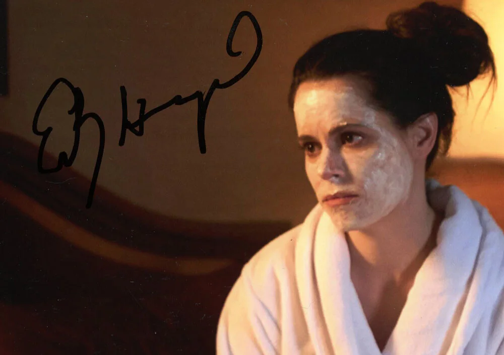 EMILY HAMPSHIRE — Emily Hampshire signed "SCHITT'S CREEK" 8x10 Photo b PROOF Stevie Budd ACOA COA, изображение 4