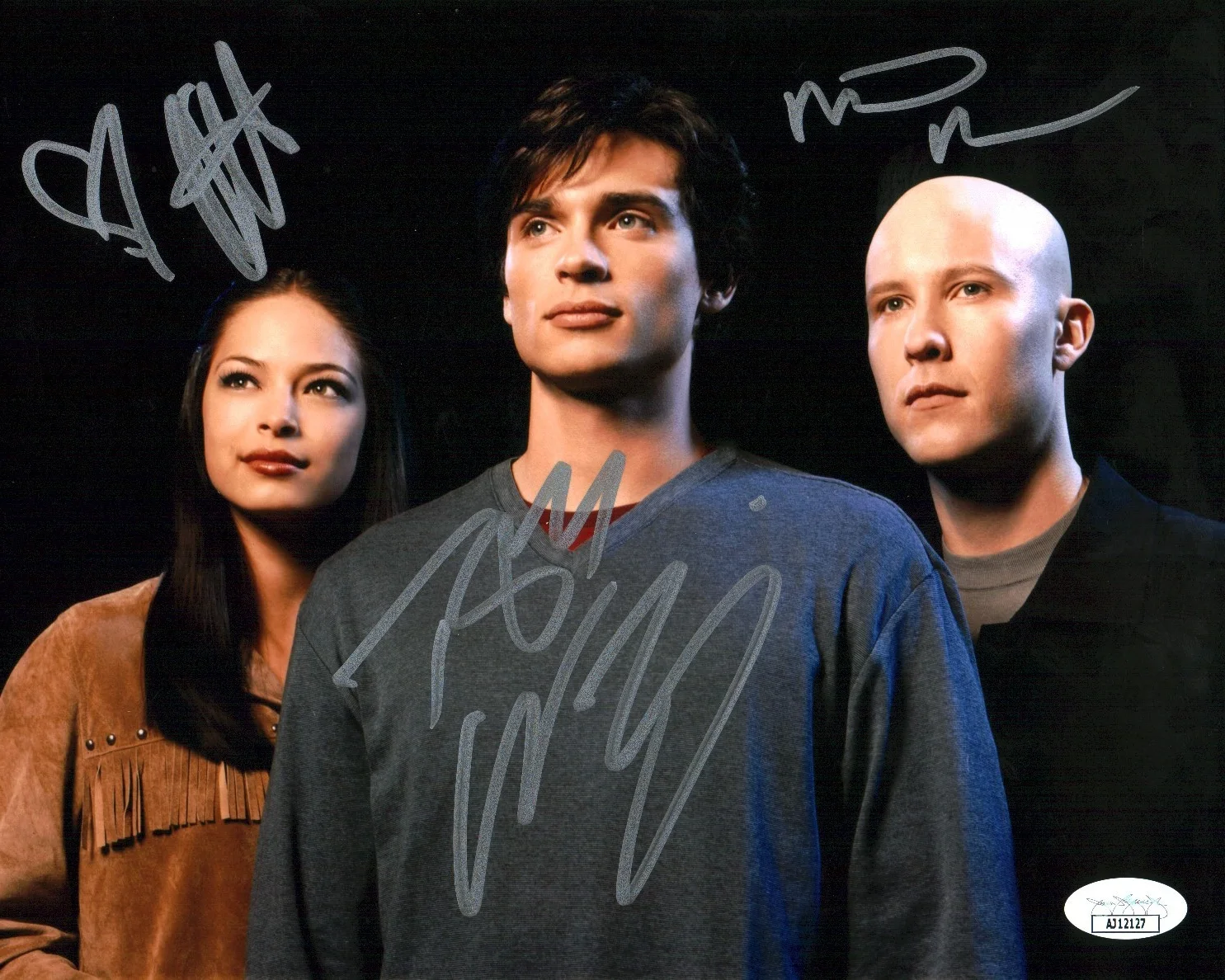 Tom Welling, Michael Rosenbaum, Kristen Kreuk — Smallville 8x10 Photo Cast x3 Signed Kreuk Rosenbaum Welling JSA Certified Auto