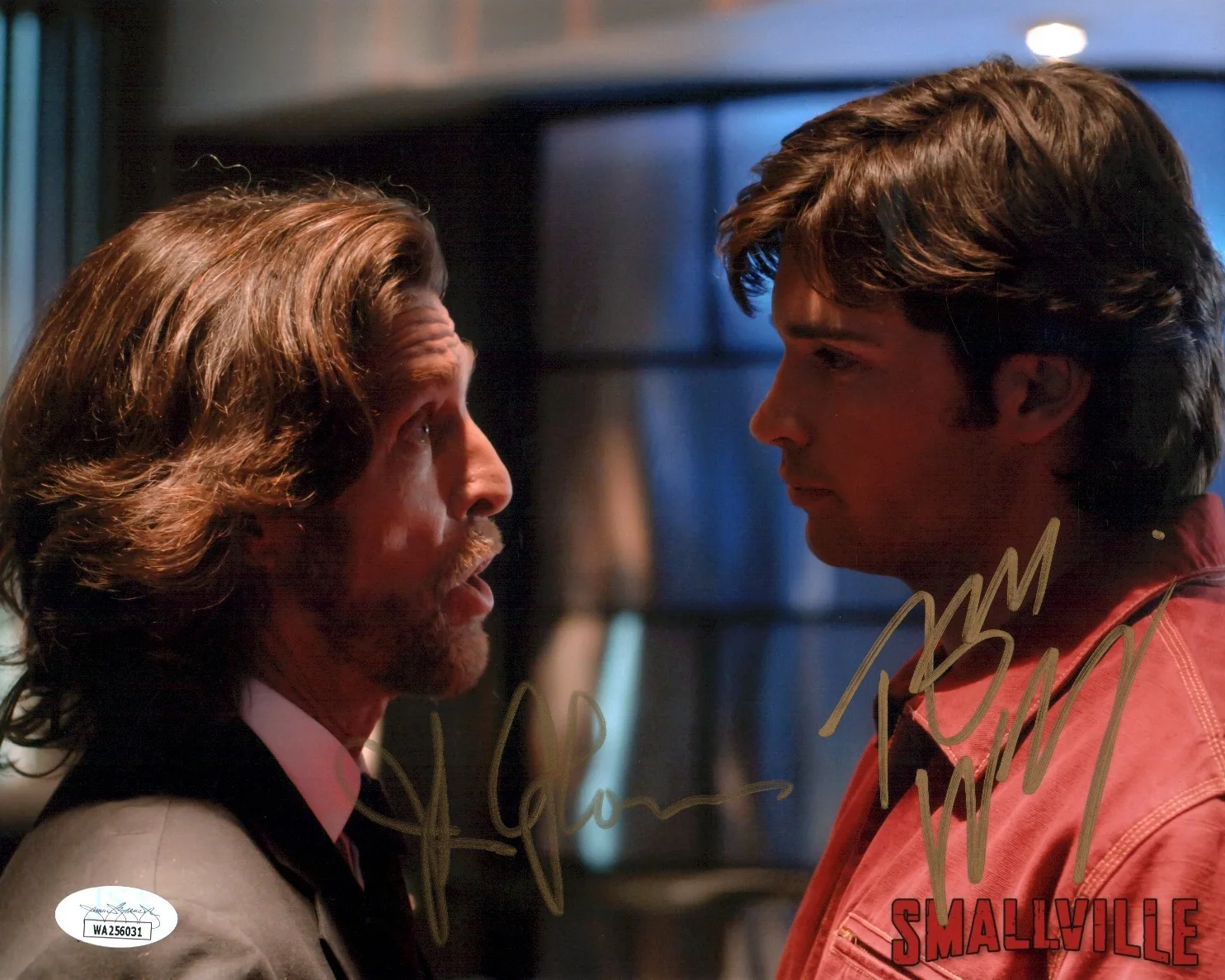 Tom Welling, John Glover — Smallville 8x10 Photo Cast x2 Signed Welling, Glover JSA Certified Autograph