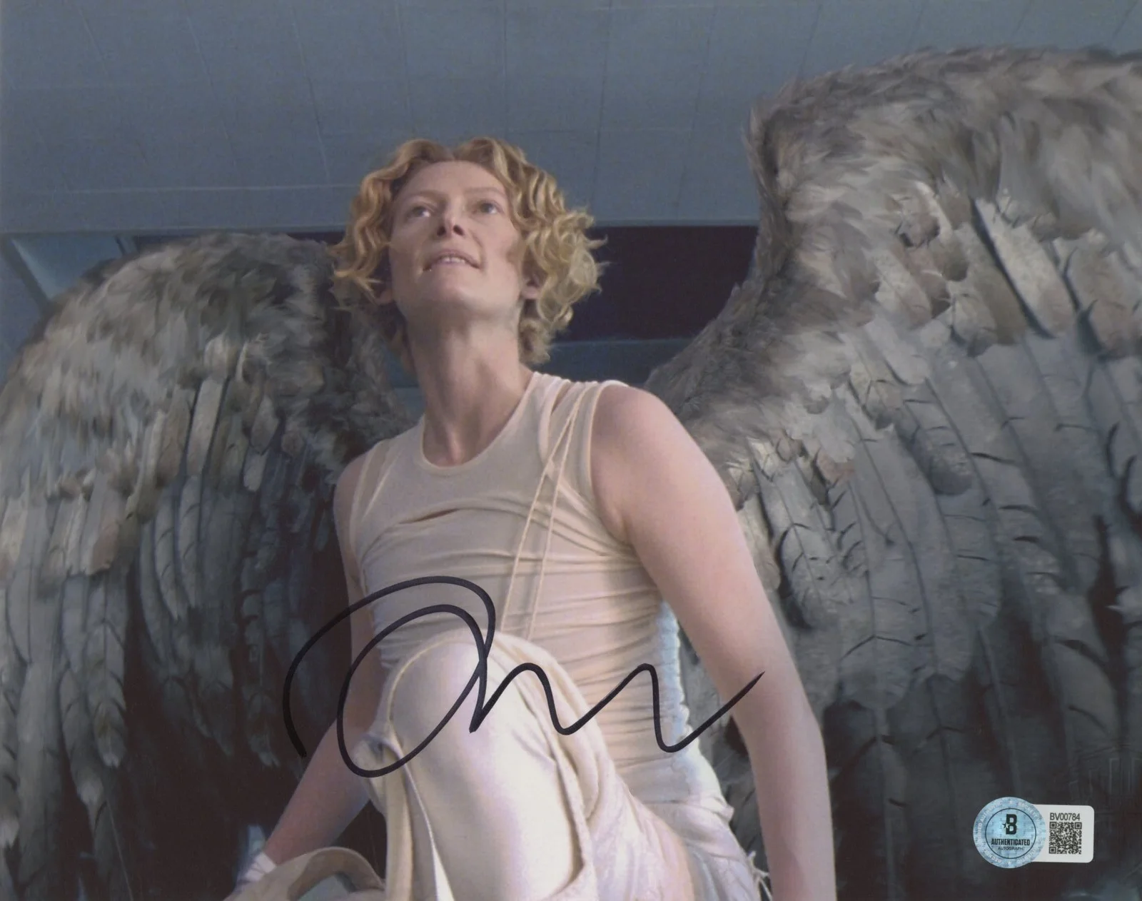 Tilda Swinton — Tilda Swinton Constantine Authentic Signed 8x10 Photo Autographed BAS #BV00784