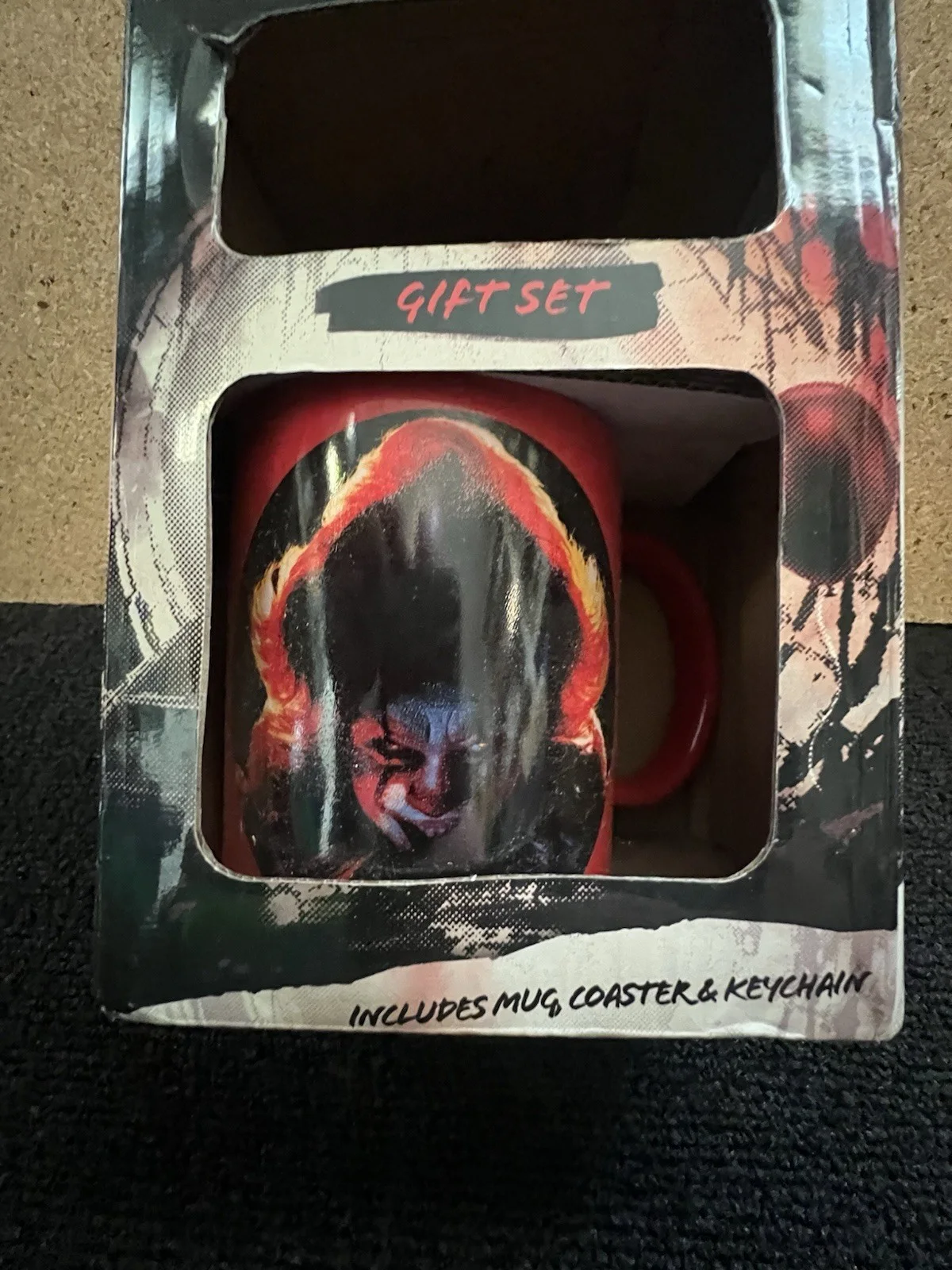 Pennywise IT Official Cup Coaster And Keychain Box Set ￼, image 4