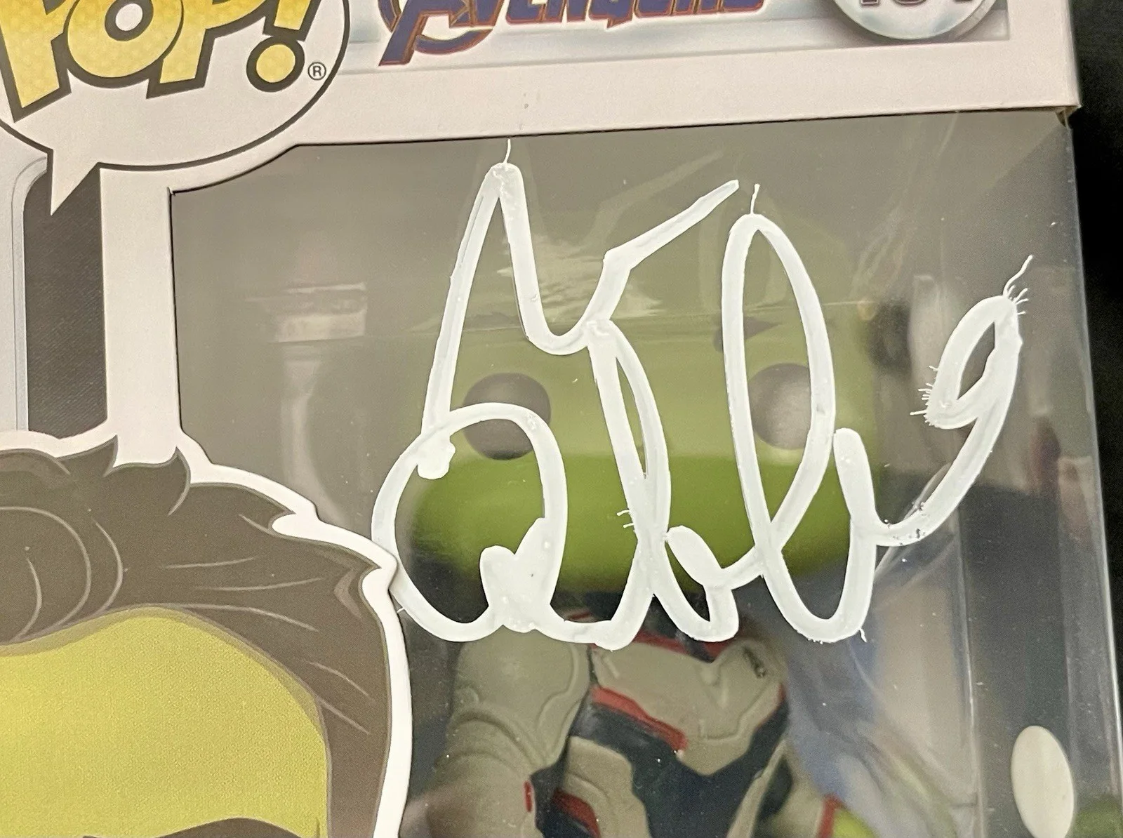 Mark Ruffalo — Mark Ruffalo Signed Hot Topic, Hulk Funko Pop 451 JSA Marvel, image 2