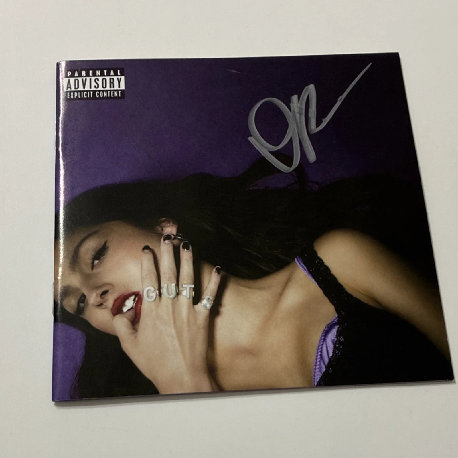 Olivia Rodrigo GUTS CD with Autographed Album Booklet JSA Authenticated, image 2