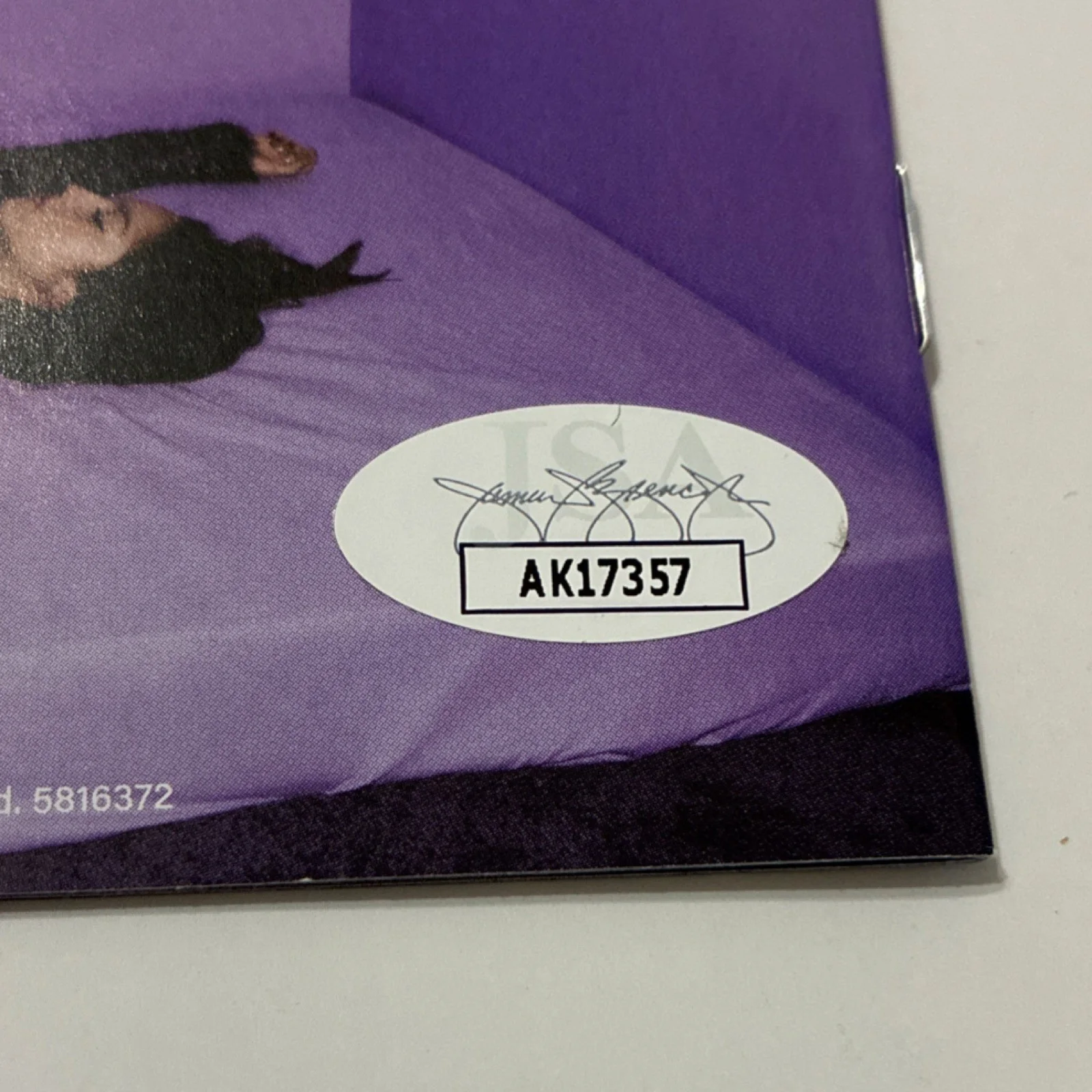 Olivia Rodrigo GUTS CD with Autographed Album Booklet JSA Authenticated, image 3