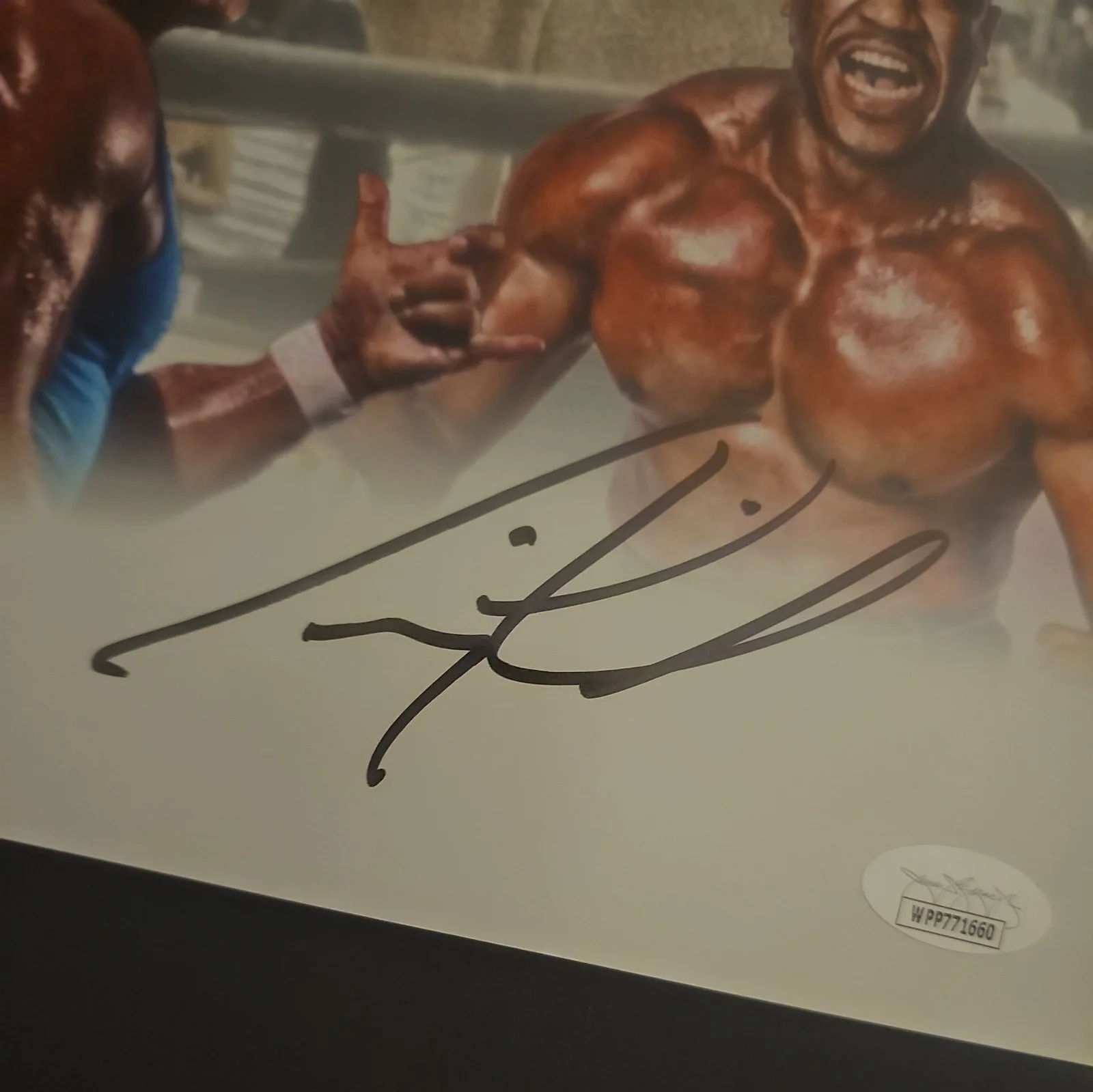 Tommy Tiny Lister Jr — Tommy Tiny Lister Jr No Holes Barred Zeus Signed 8x10 Photo JSA, image 2