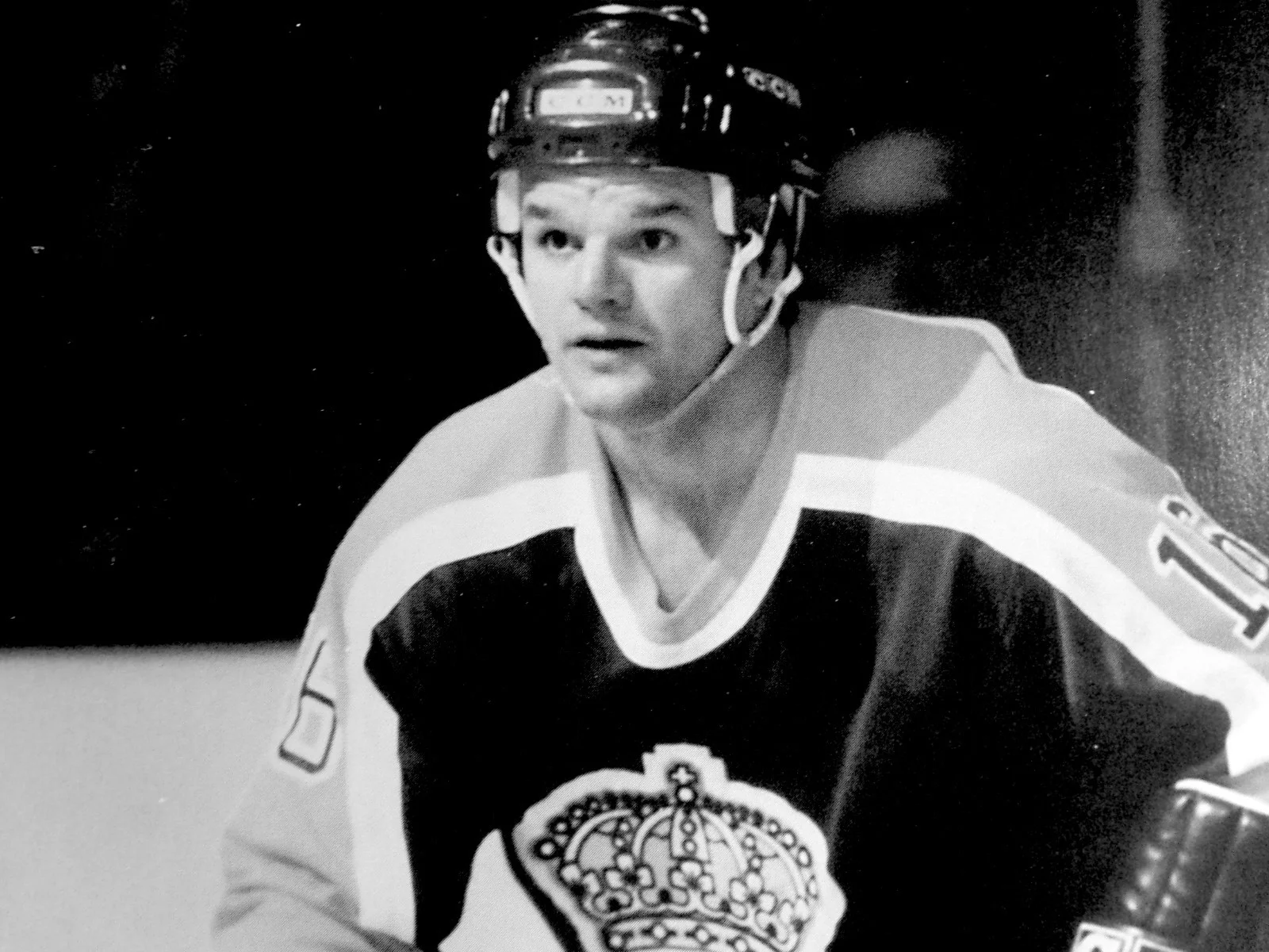 Autograph MARCEL DIONNE Los Angeles Kings H.O.F. player / signed 8x10 photo, изображение 3